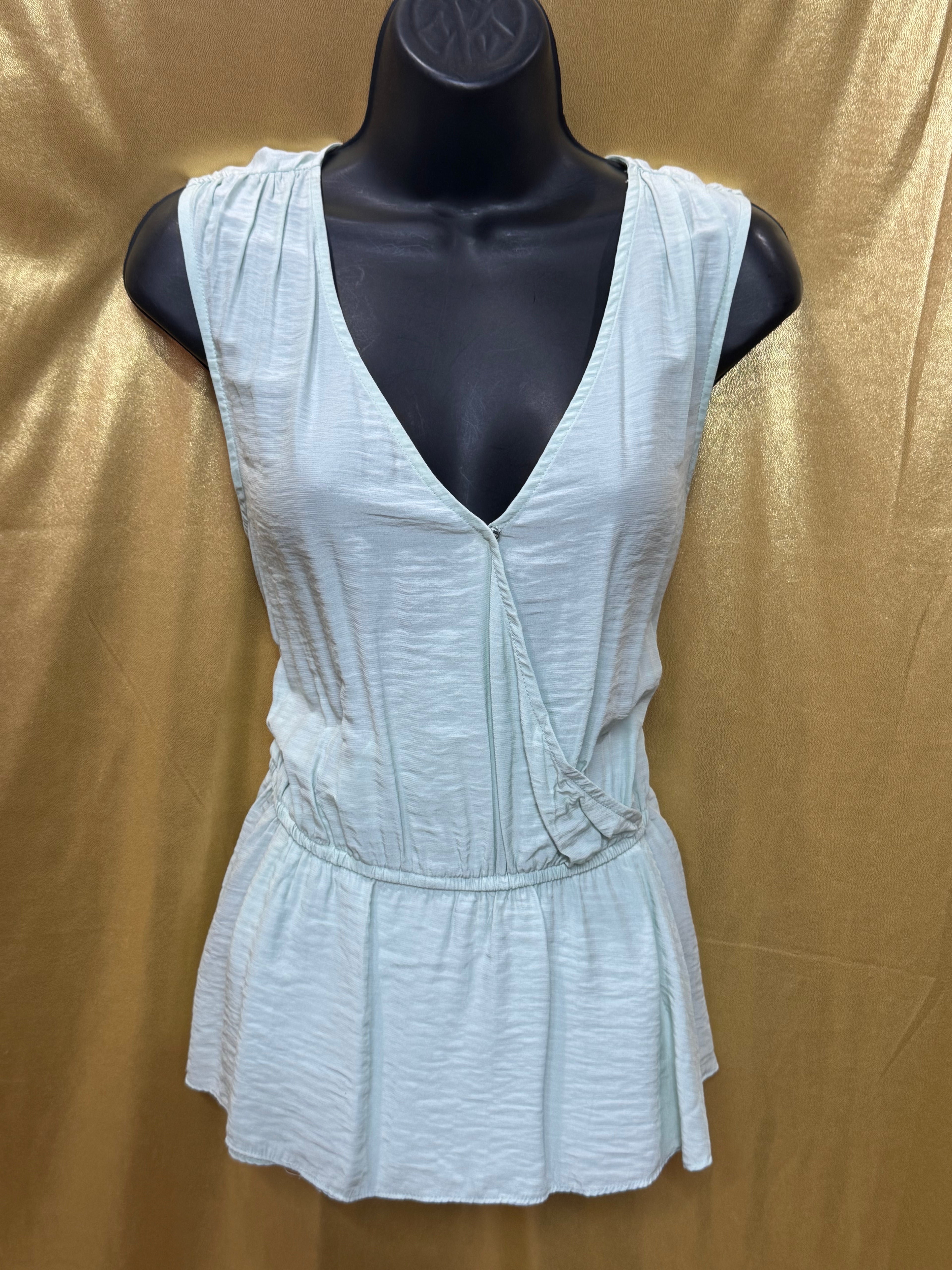 14th & Union Mint Green Sleeveless Surplice Peplum Blouse - Size M