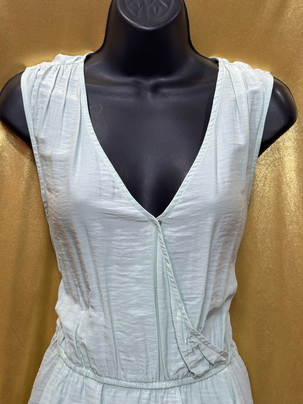14th & Union Mint Green Sleeveless Surplice Peplum Blouse - Size M