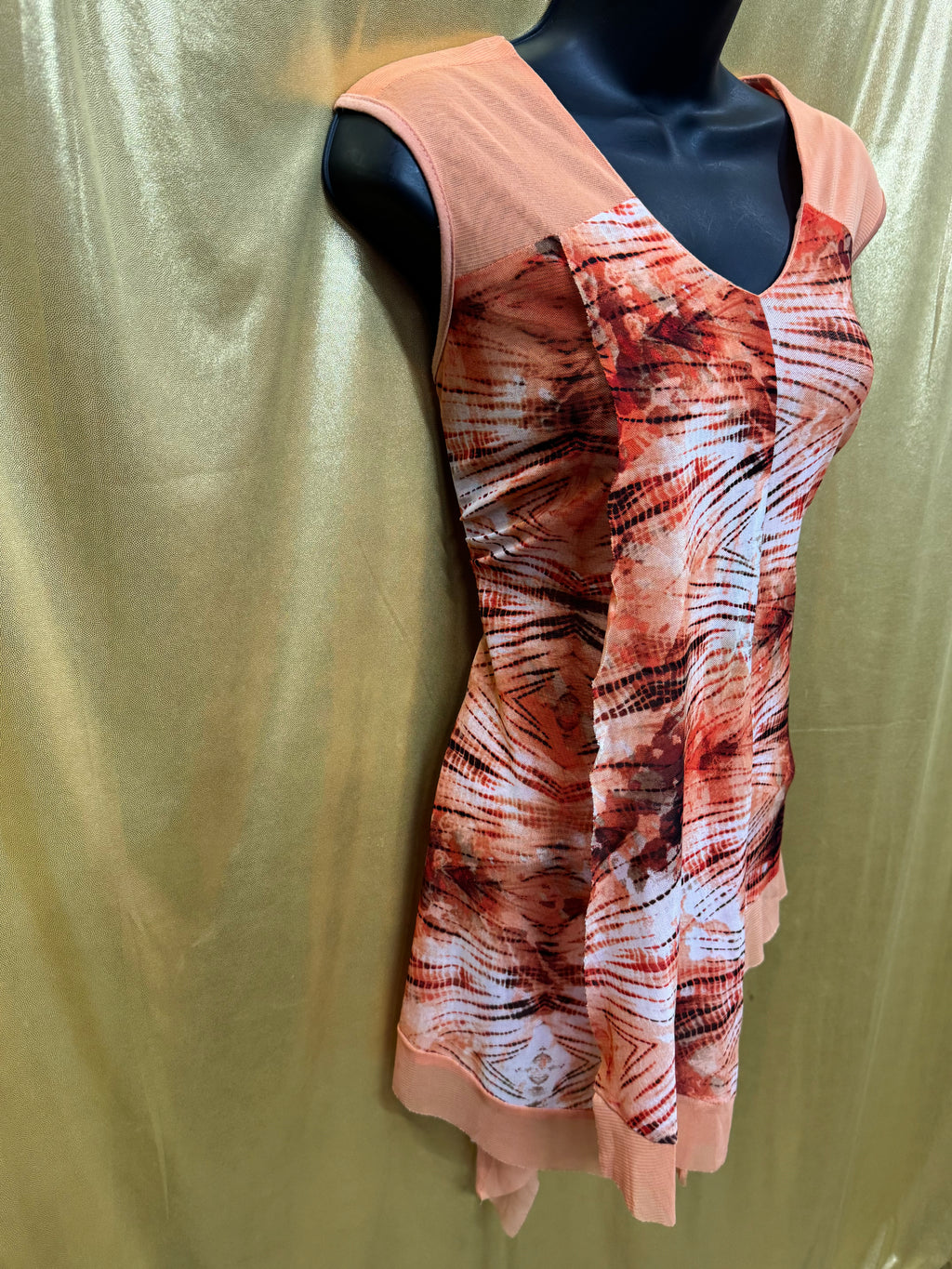 New Directions Asymmetric Hem Tunic Top Peach Orange Patterned Medium