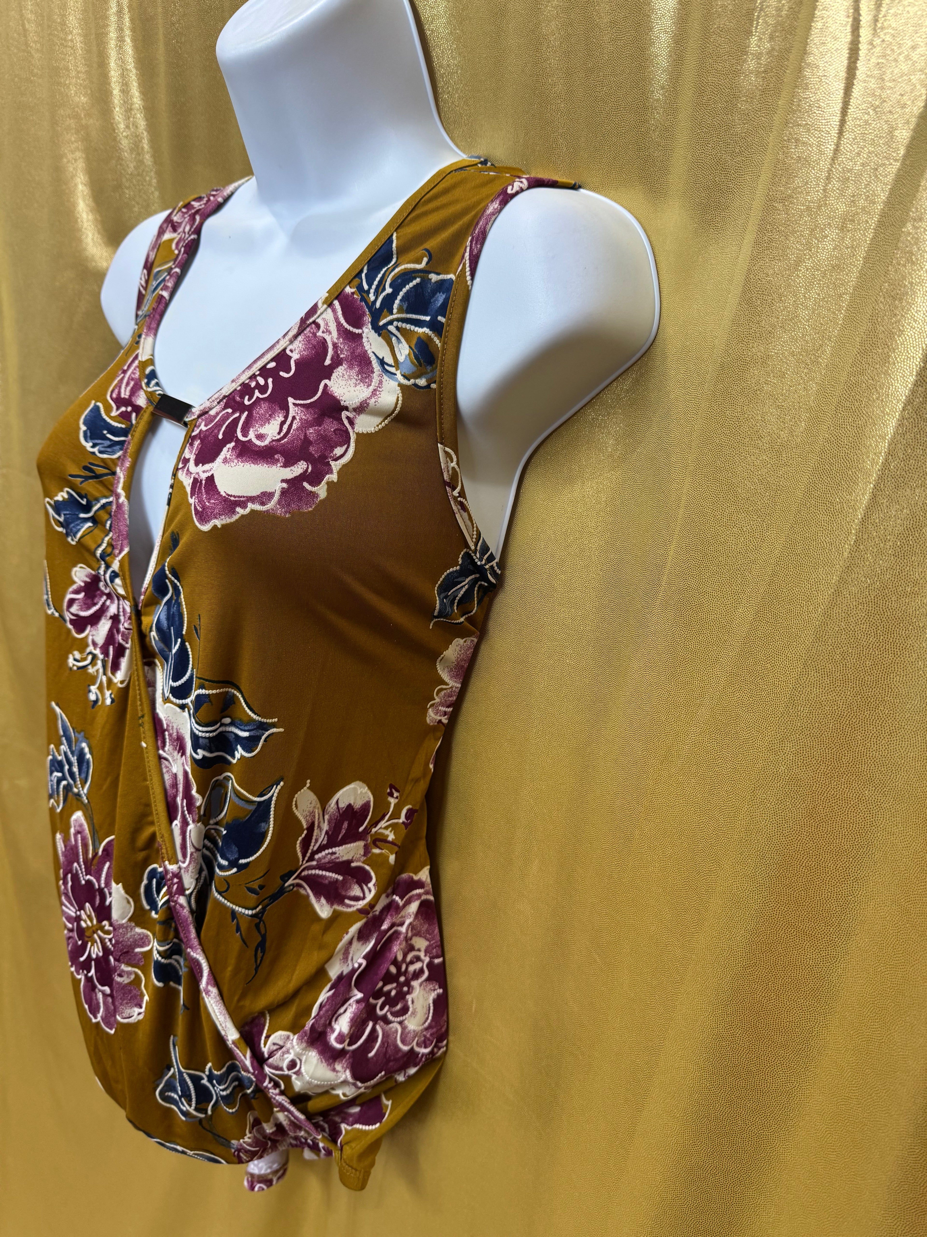 Emi & Joe Mustard Floral Sleeveless V-Neck Top, Size M