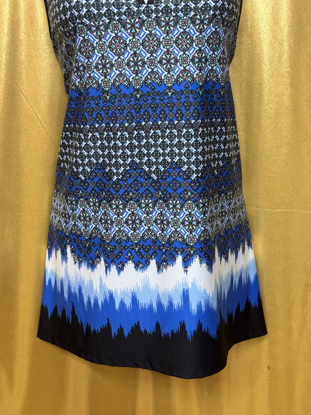 New Directions Blue Geometric Keyhole Tunic Top Size M