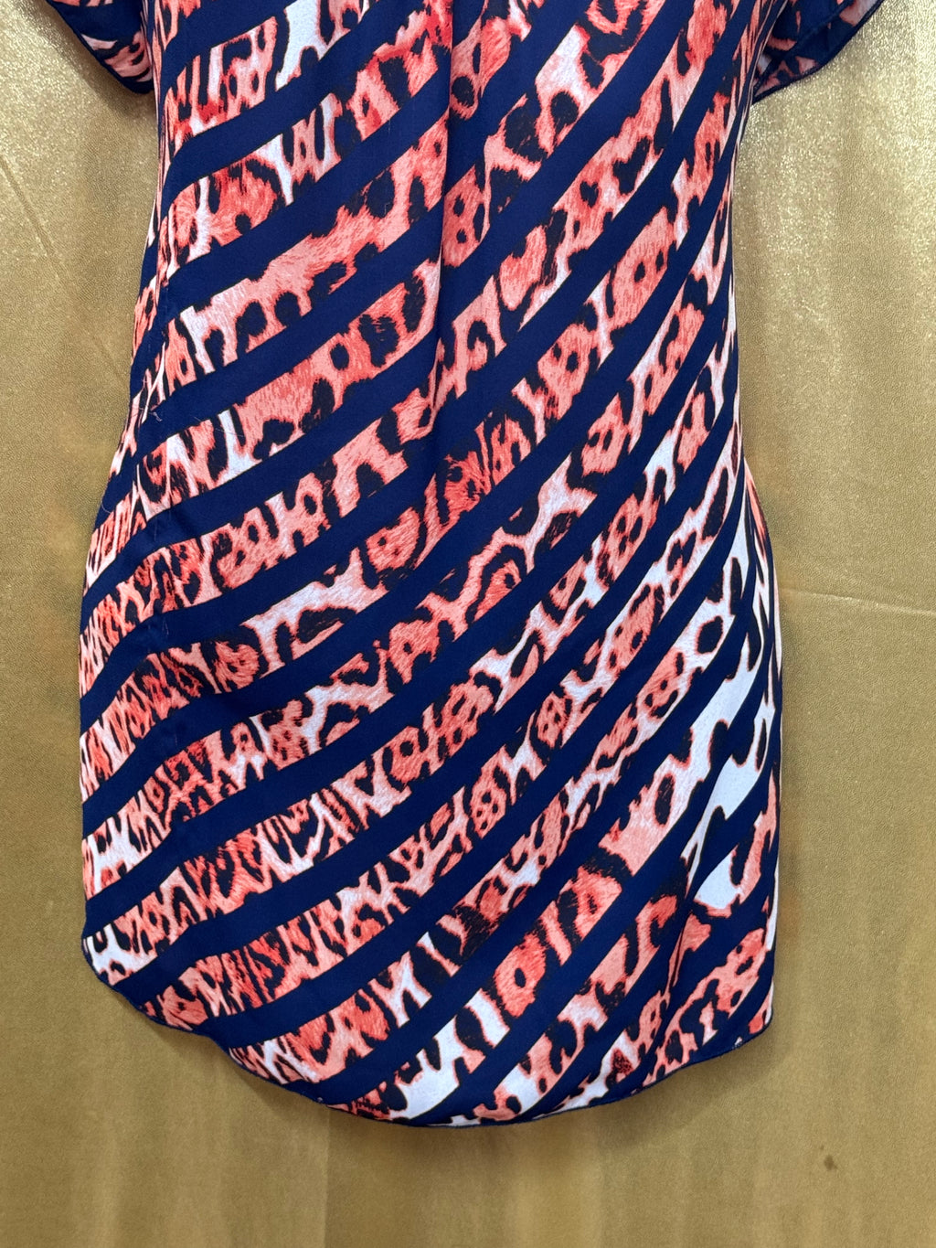 Audrey Ann Cold-Shoulder Top | Navy & Orange Animal Print | Size Medium