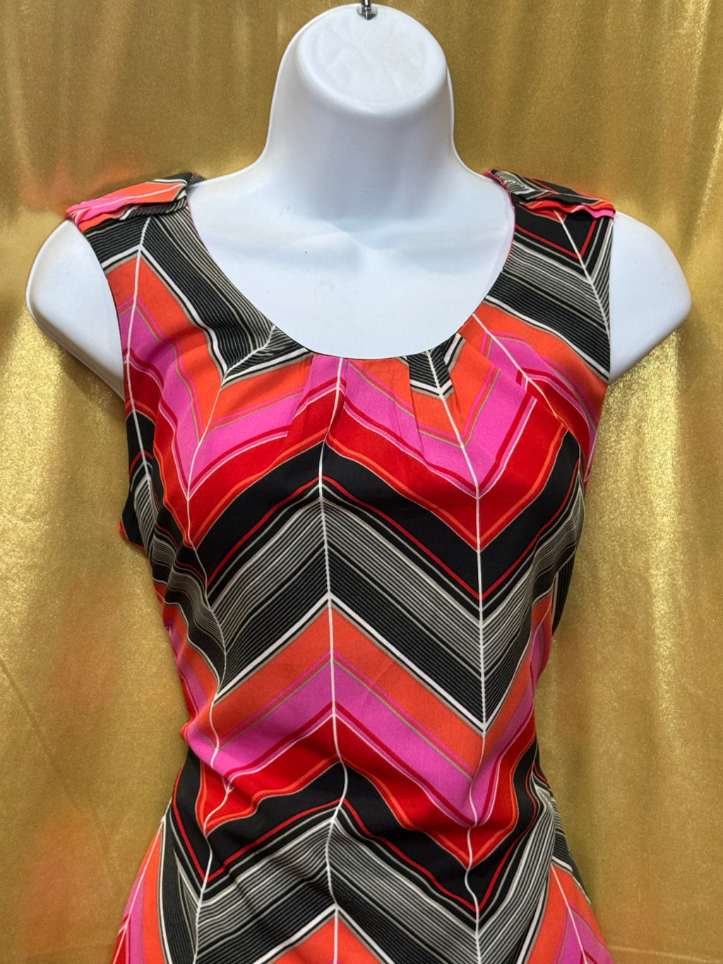 Banana Republic Vibrant Chevron Sleeveless Blouse PM