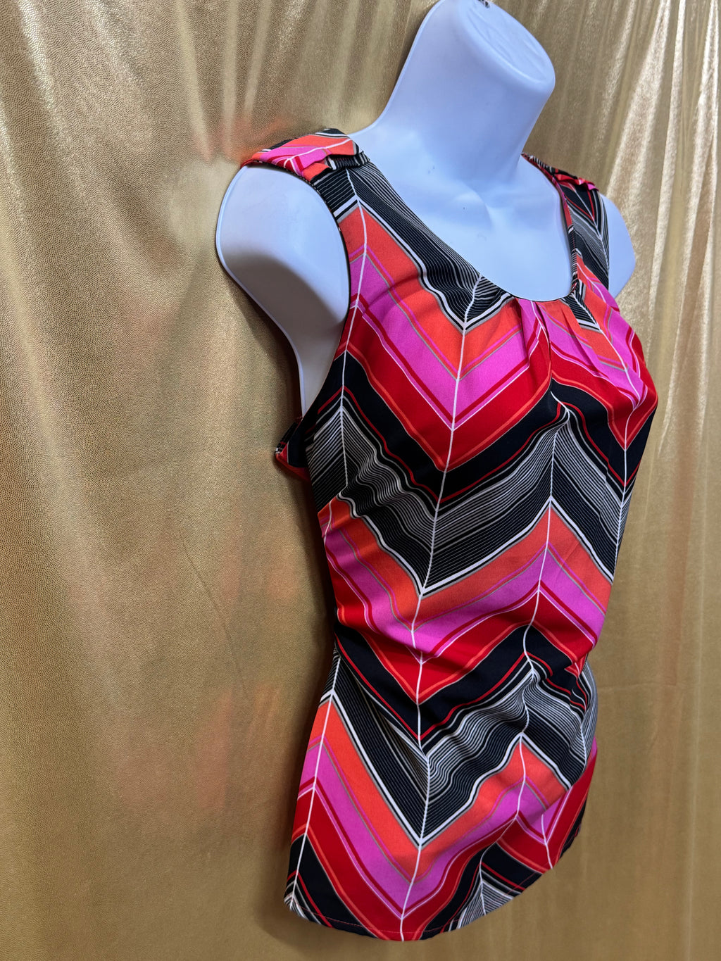 Banana Republic Vibrant Chevron Sleeveless Blouse PM
