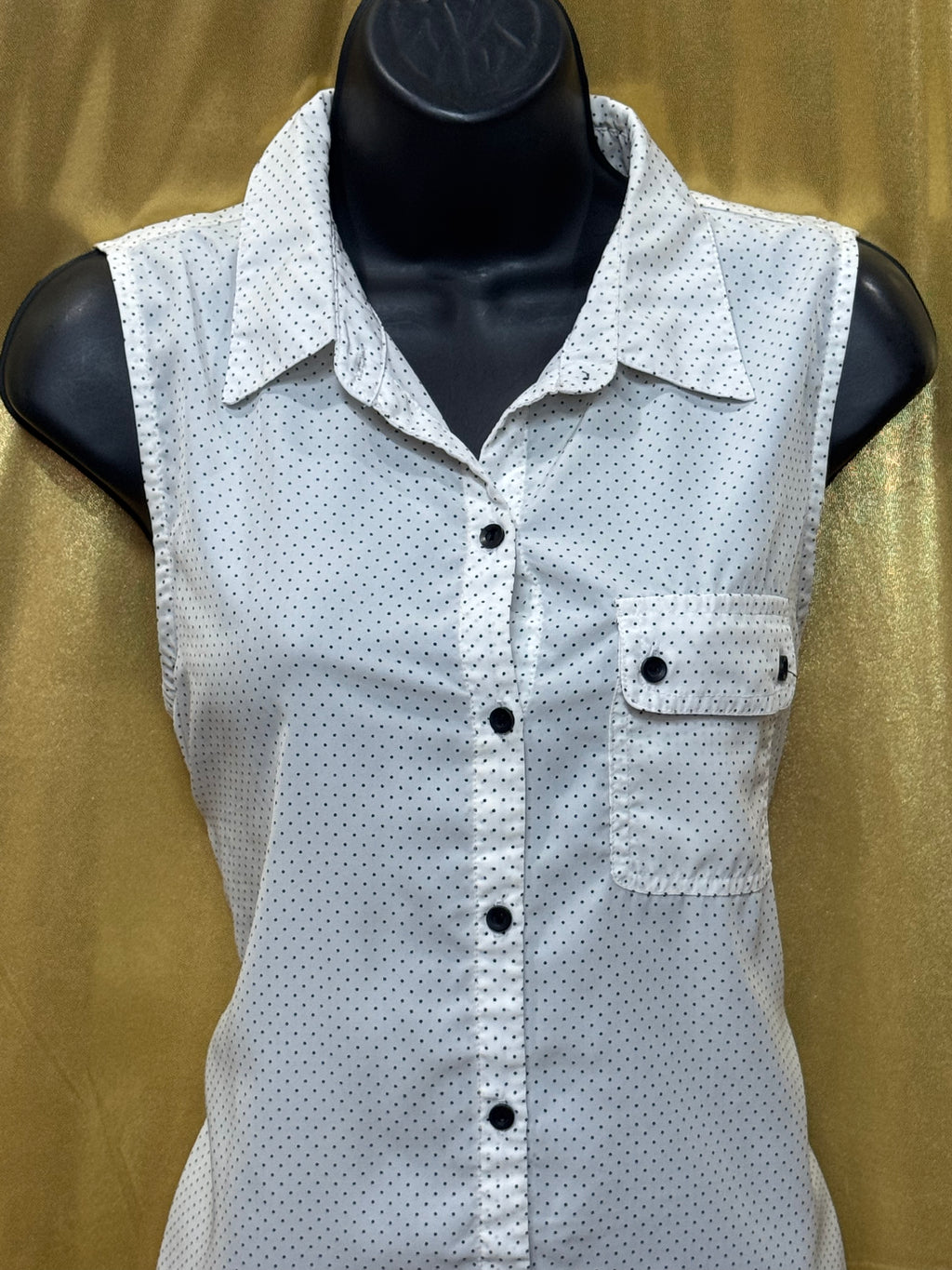 Timing Polka Dot Sleeveless Button Down Blouse Size M White Black