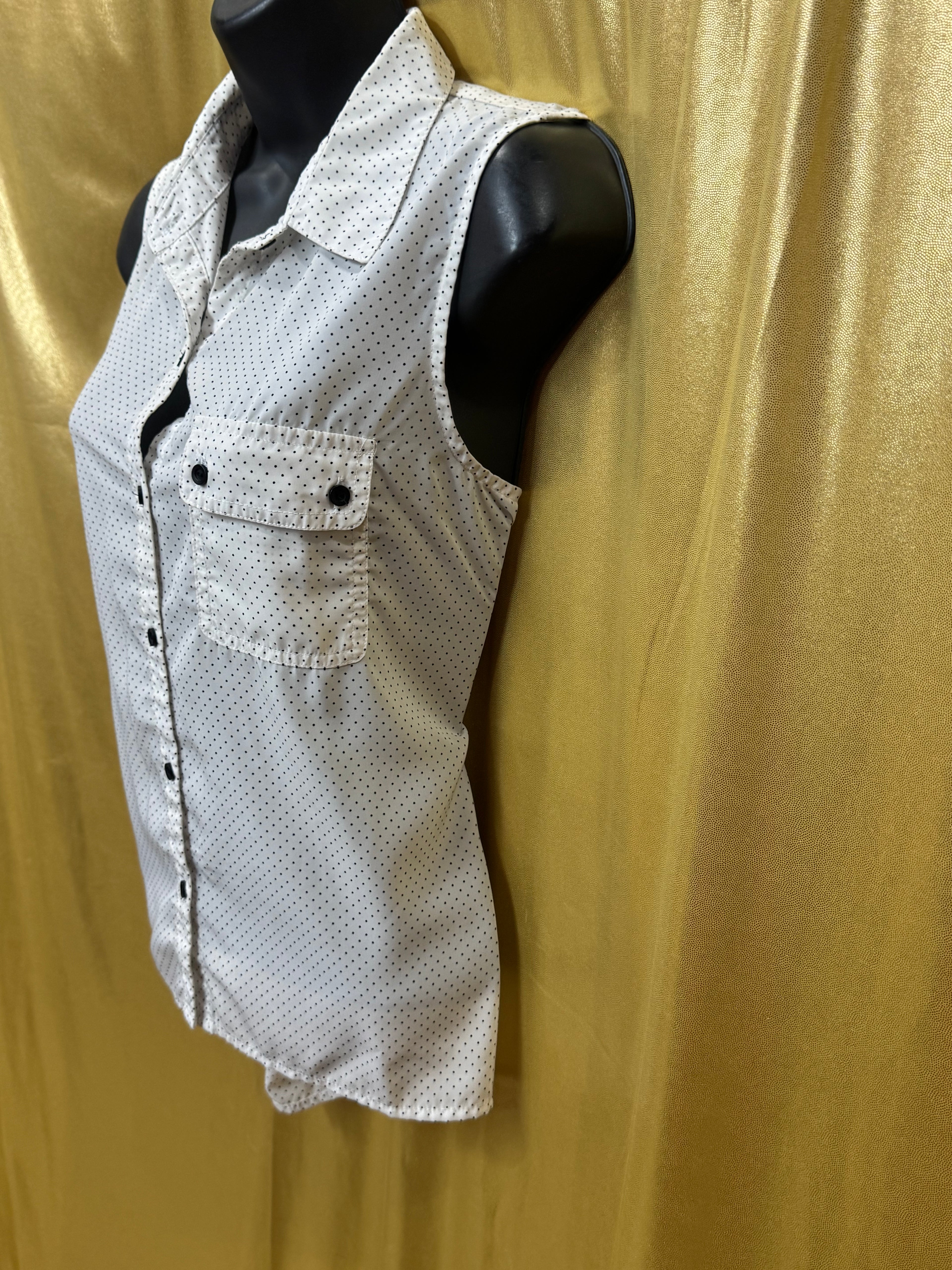 Timing Polka Dot Sleeveless Button Down Blouse Size M White Black