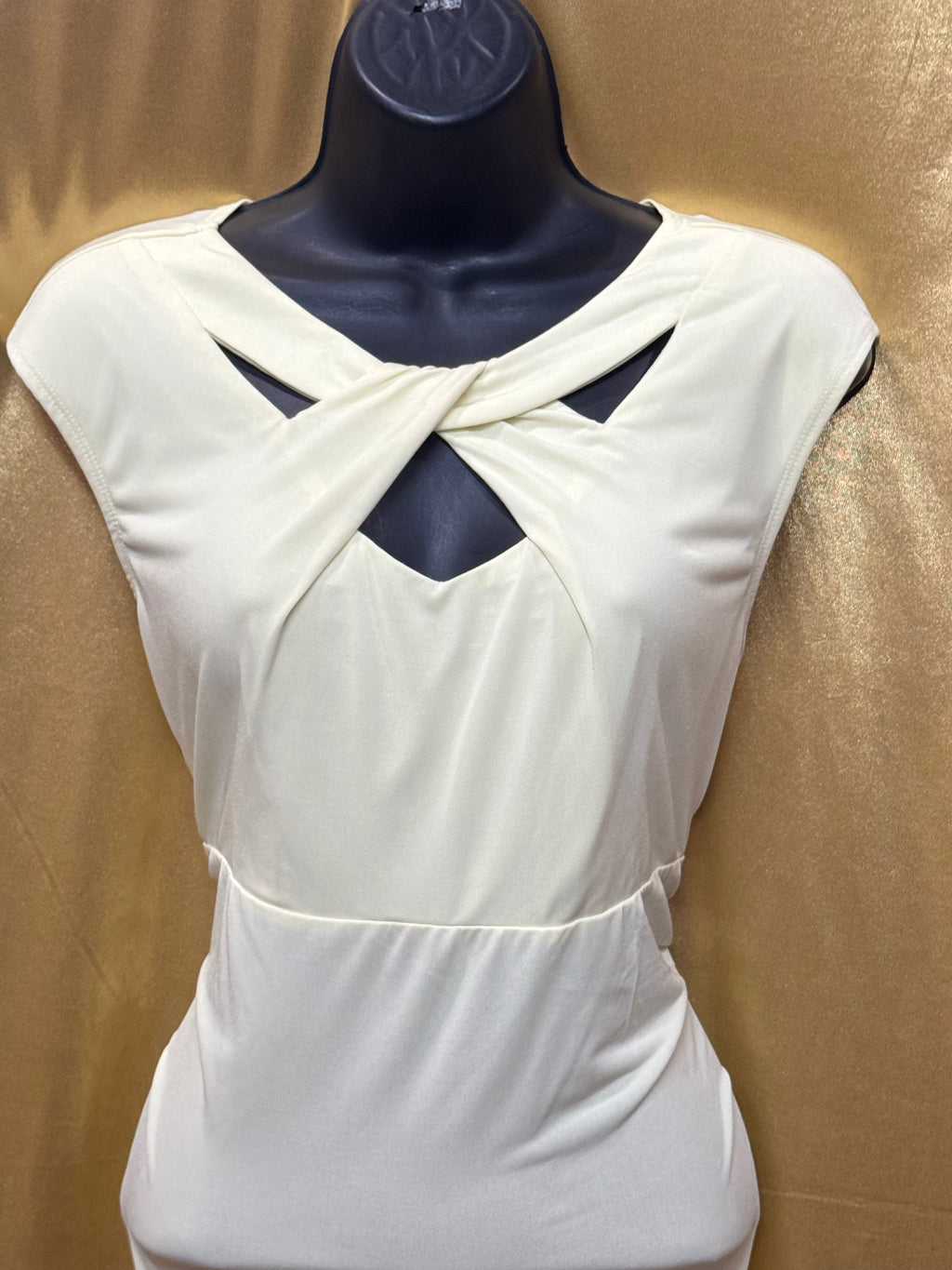 New Direction Yellow Side-Gathered Cutout Blouse - Size Medium