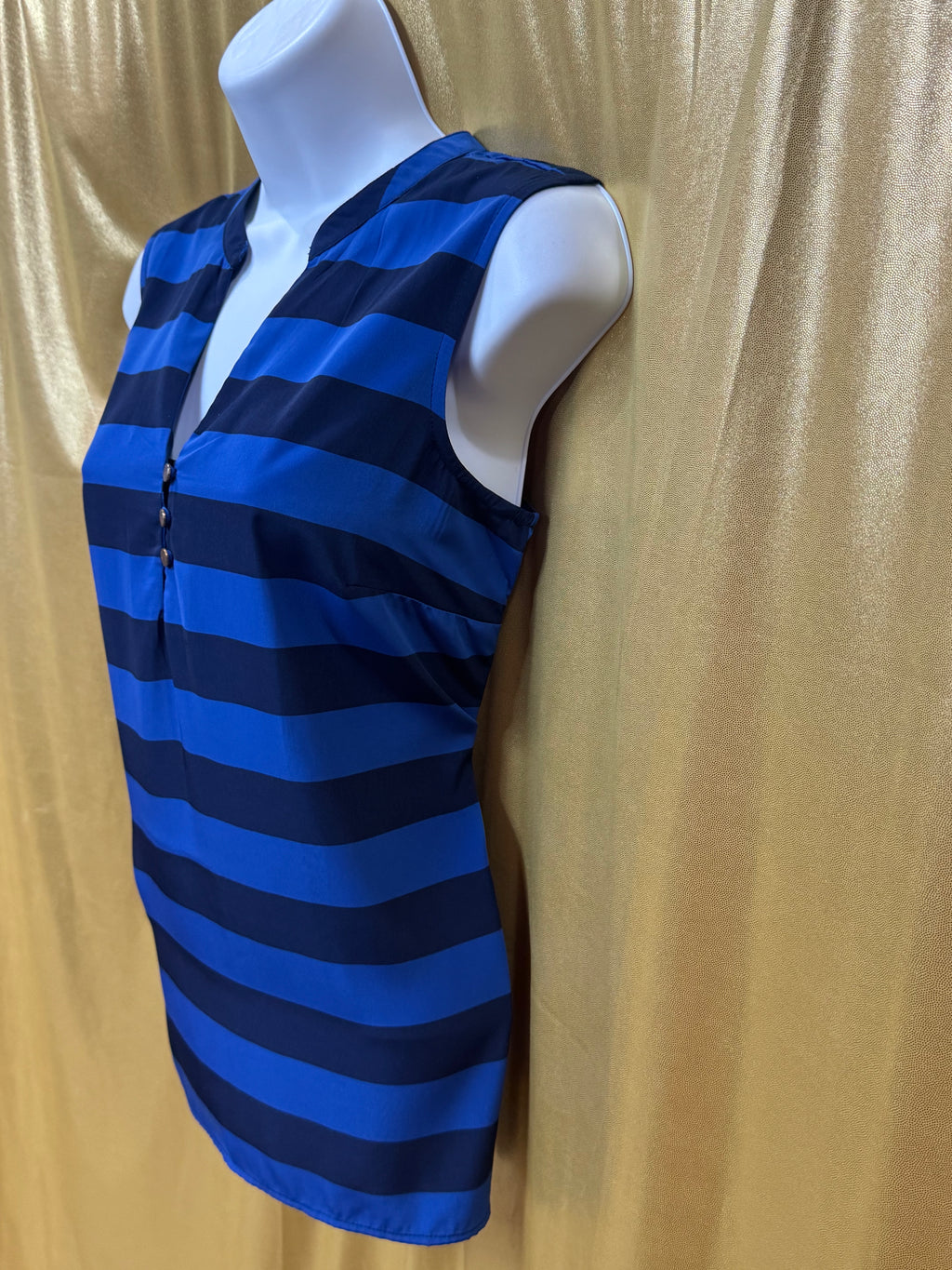Tommy Hilfiger Blue Striped Sleeveless V-Neck Blouse – Size M