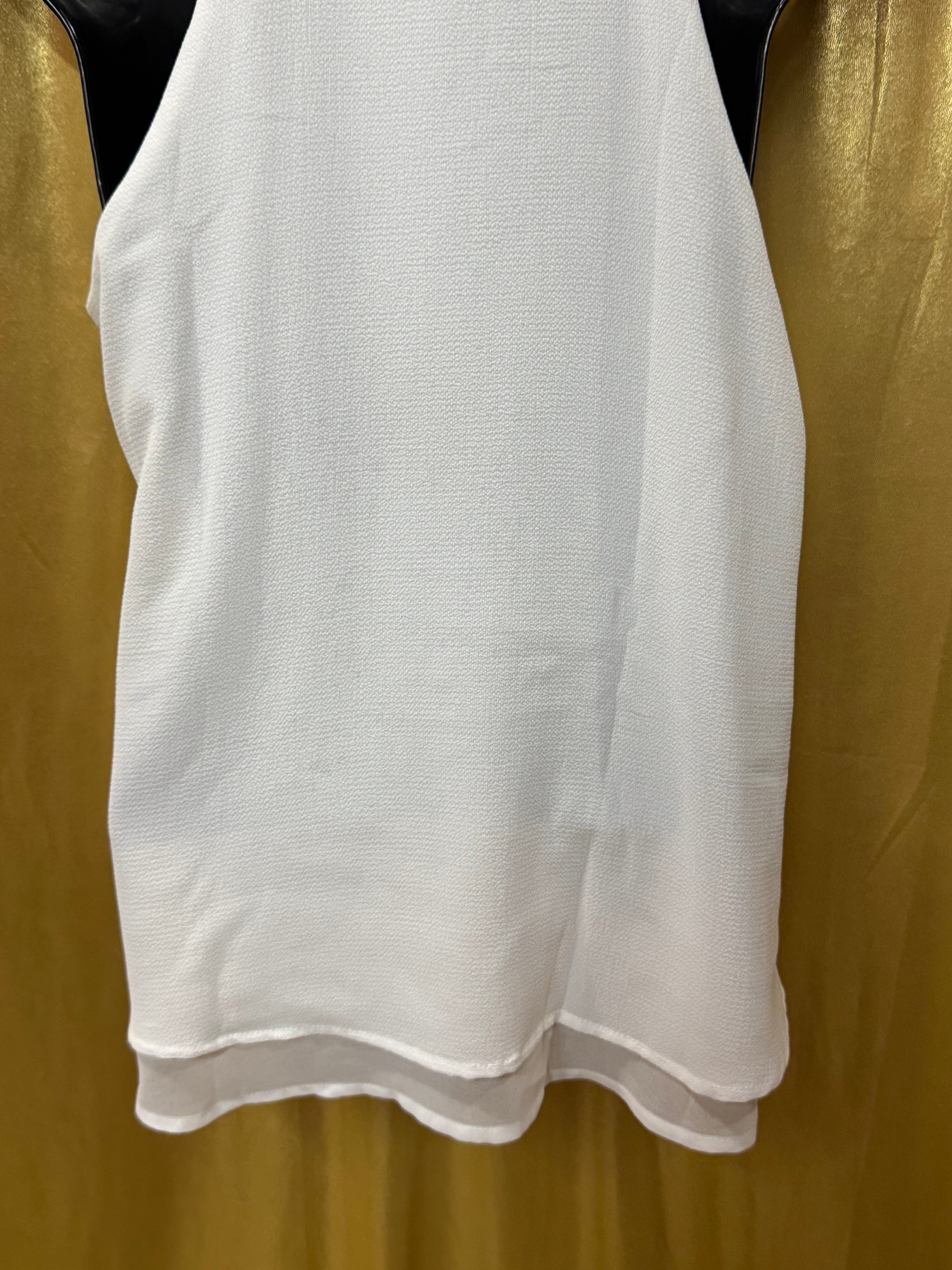 Sweet Wanderer White Textured Tie-Neck Halter Top - Size Medium