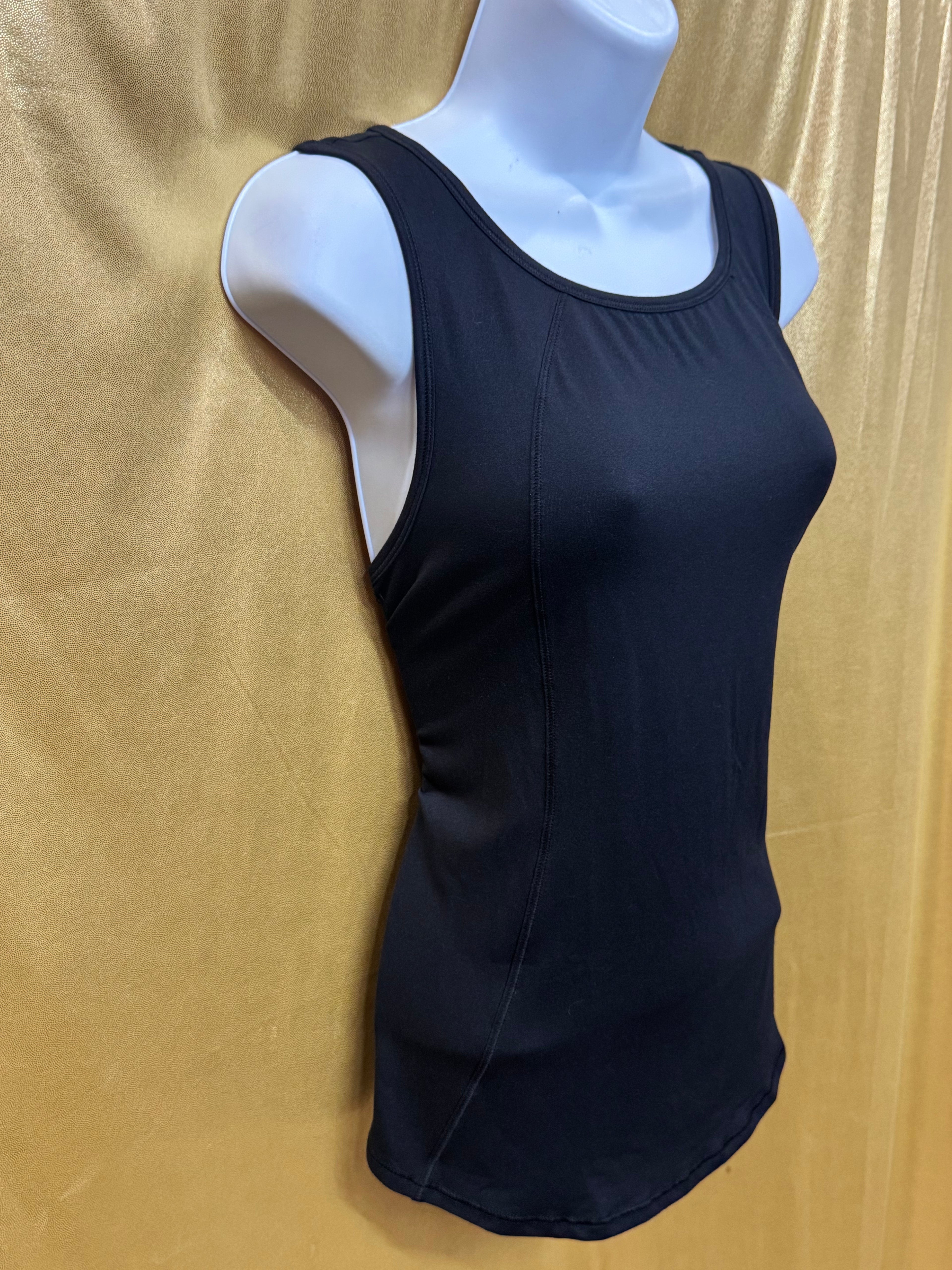 Yoga Licious Black Athletic Scoop Neck Tank Top Size Medium
