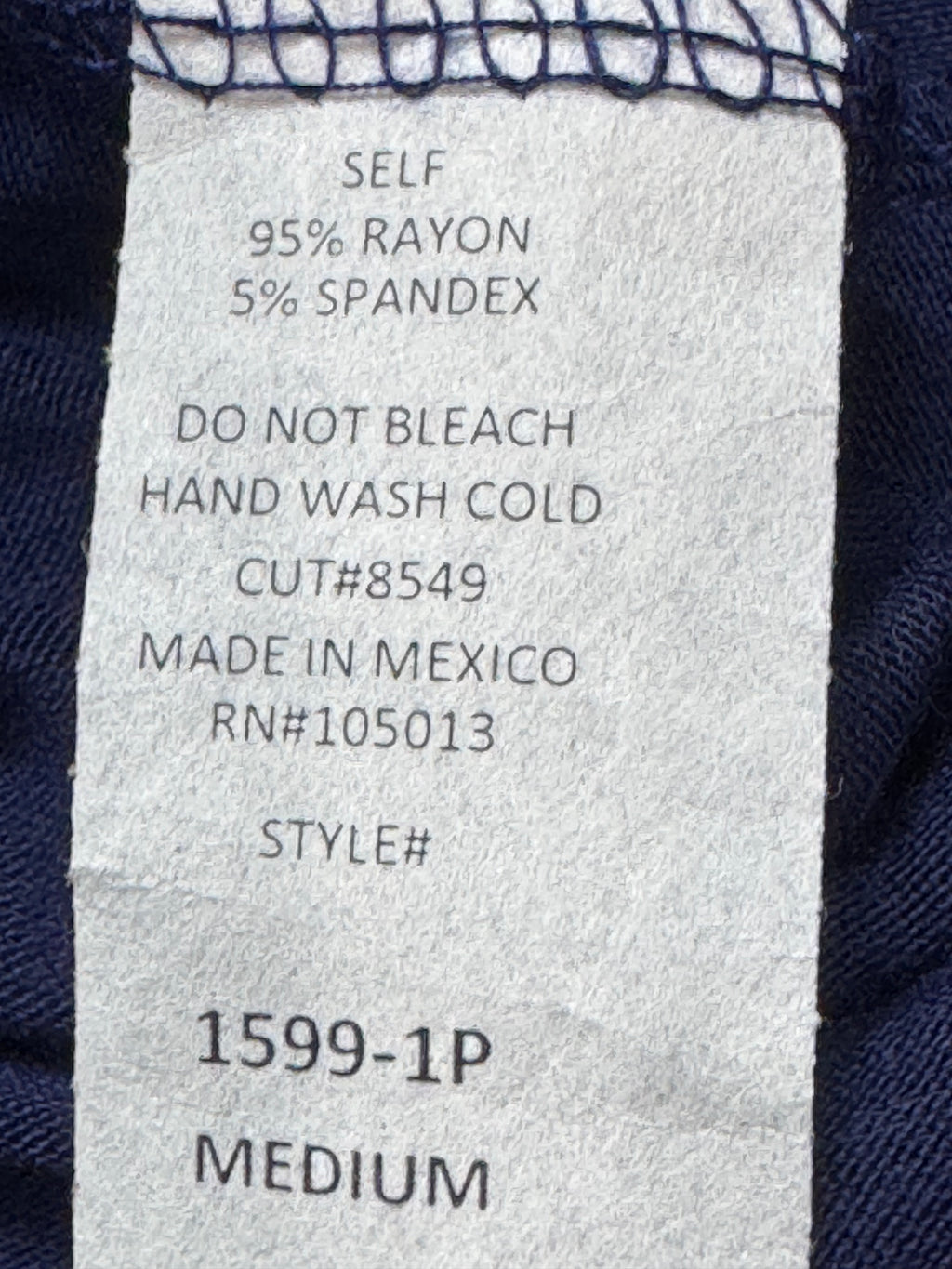 ANDREE by Unit Navy Blue V-Neck Tunic Top - Size M ✨