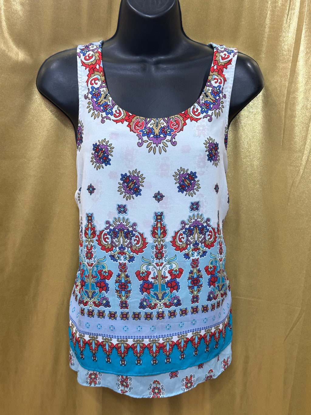 Bila Boho Paisley Floral Tank Top Size M White Blue Red Sleeveless Blouse