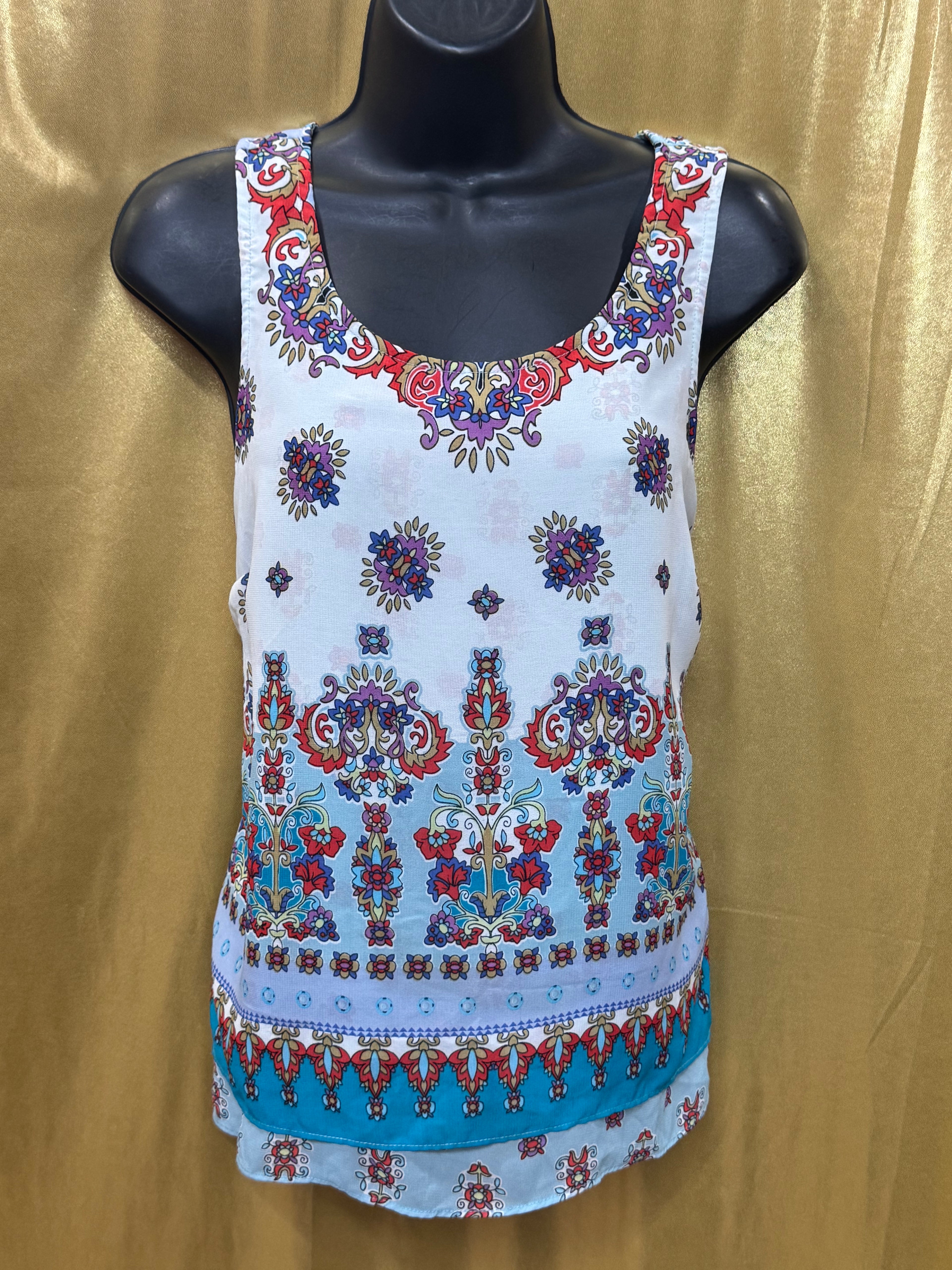 Bila Boho Paisley Floral Tank Top Size M White Blue Red Sleeveless Blouse