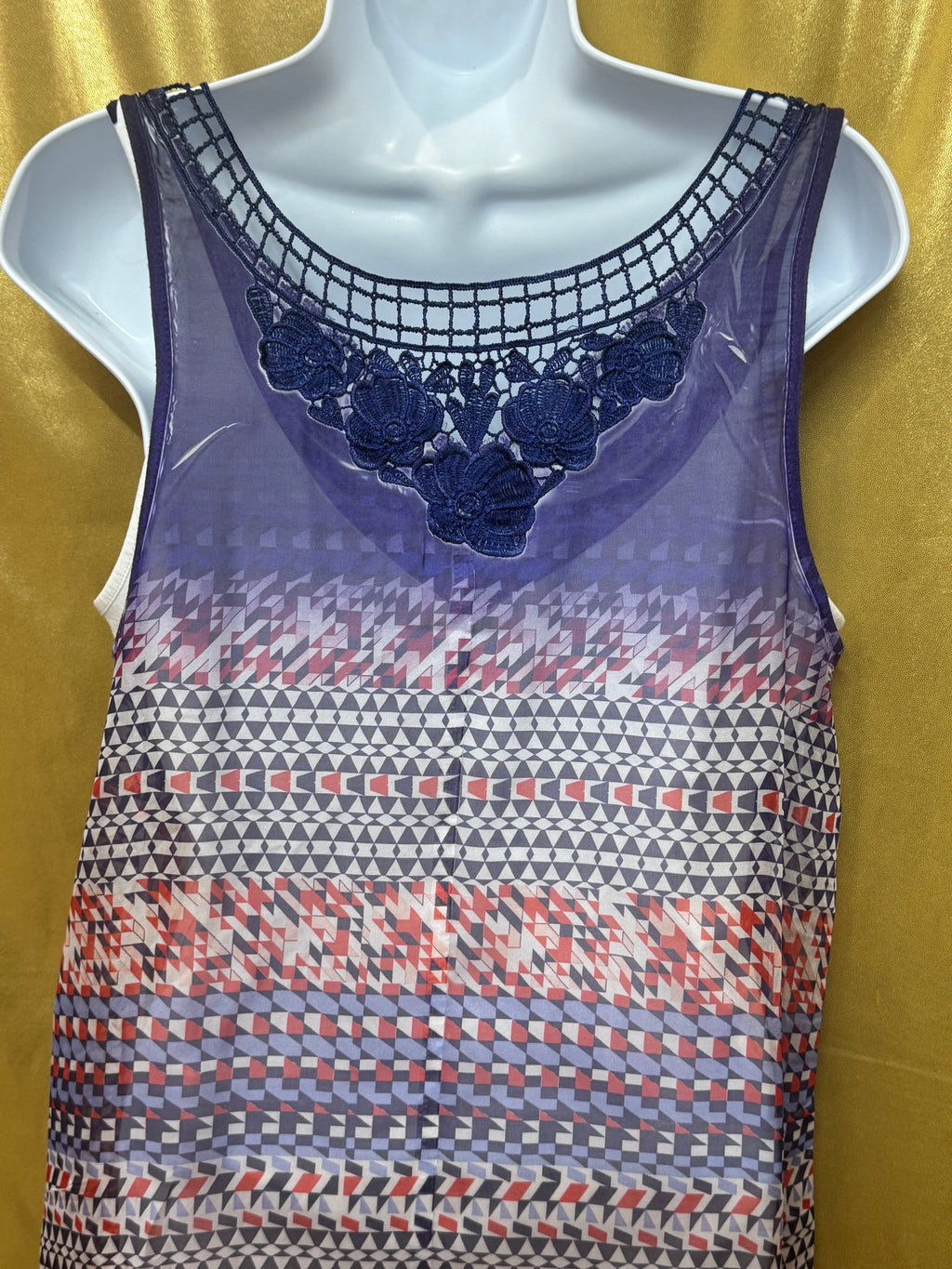 Apt. 9 Geometric Ombré Sleeveless Tunic Tank | Lace Yoke Back & Sharkbite Hem | Size M