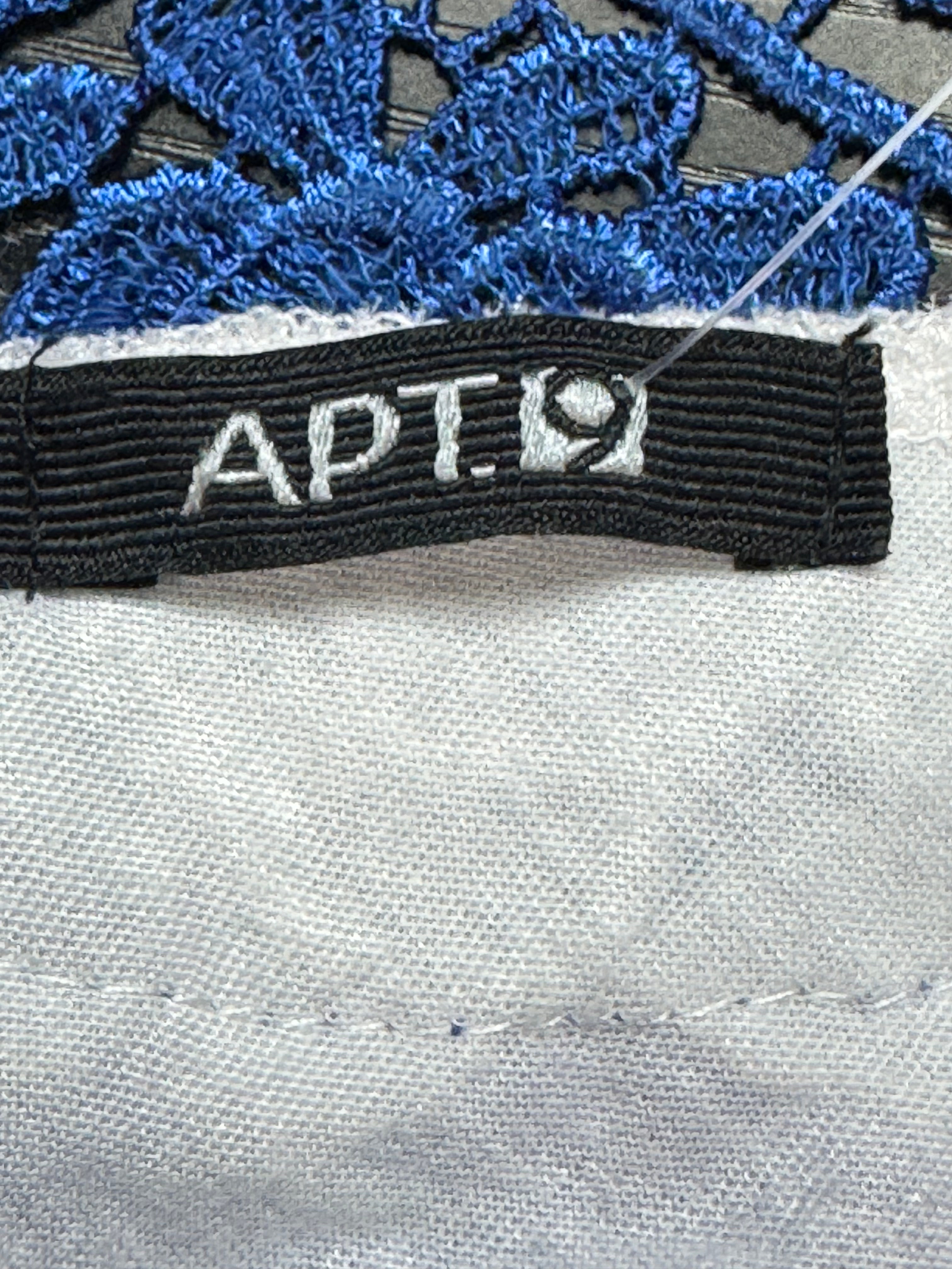Apt. 9 Geometric Ombré Sleeveless Tunic Tank | Lace Yoke Back & Sharkbite Hem | Size M