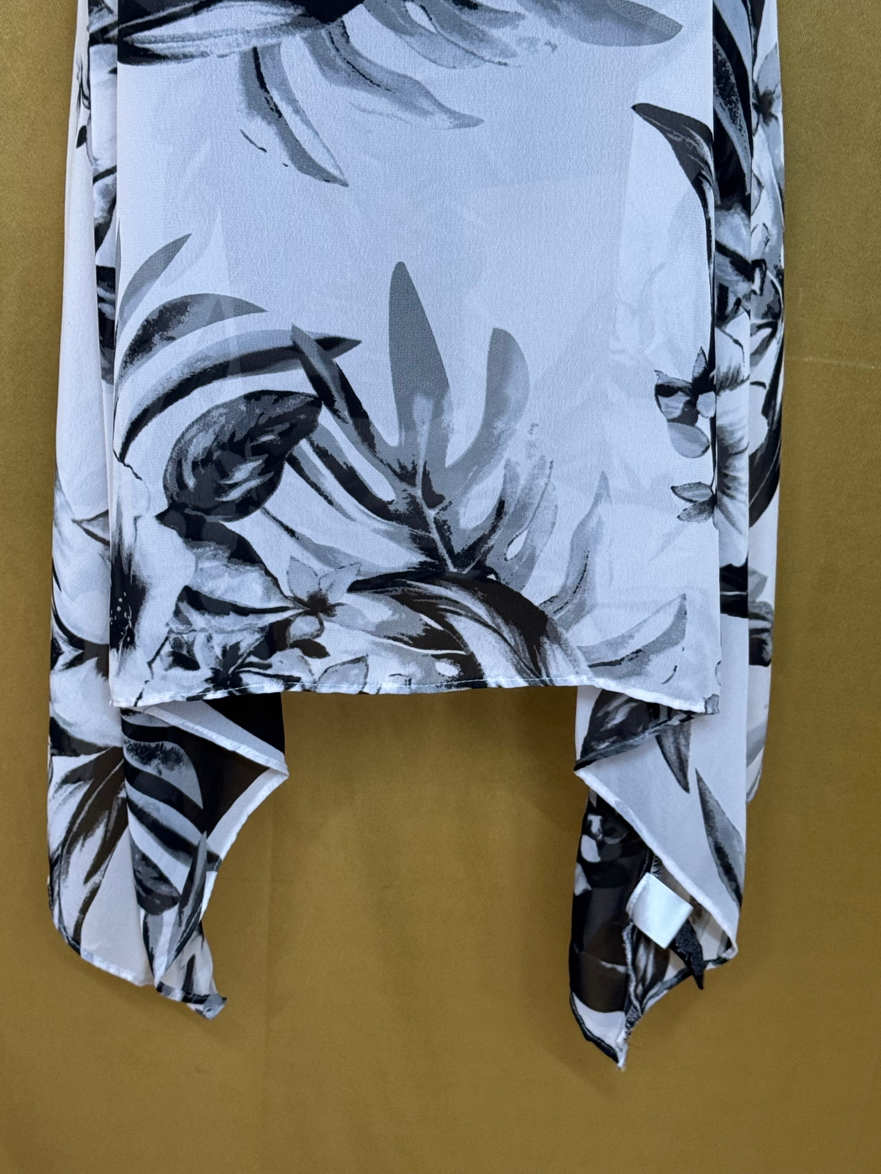 Kalijati Floral Tropical Sharkbite Tunic Tank Top Medium Made in Indonesia