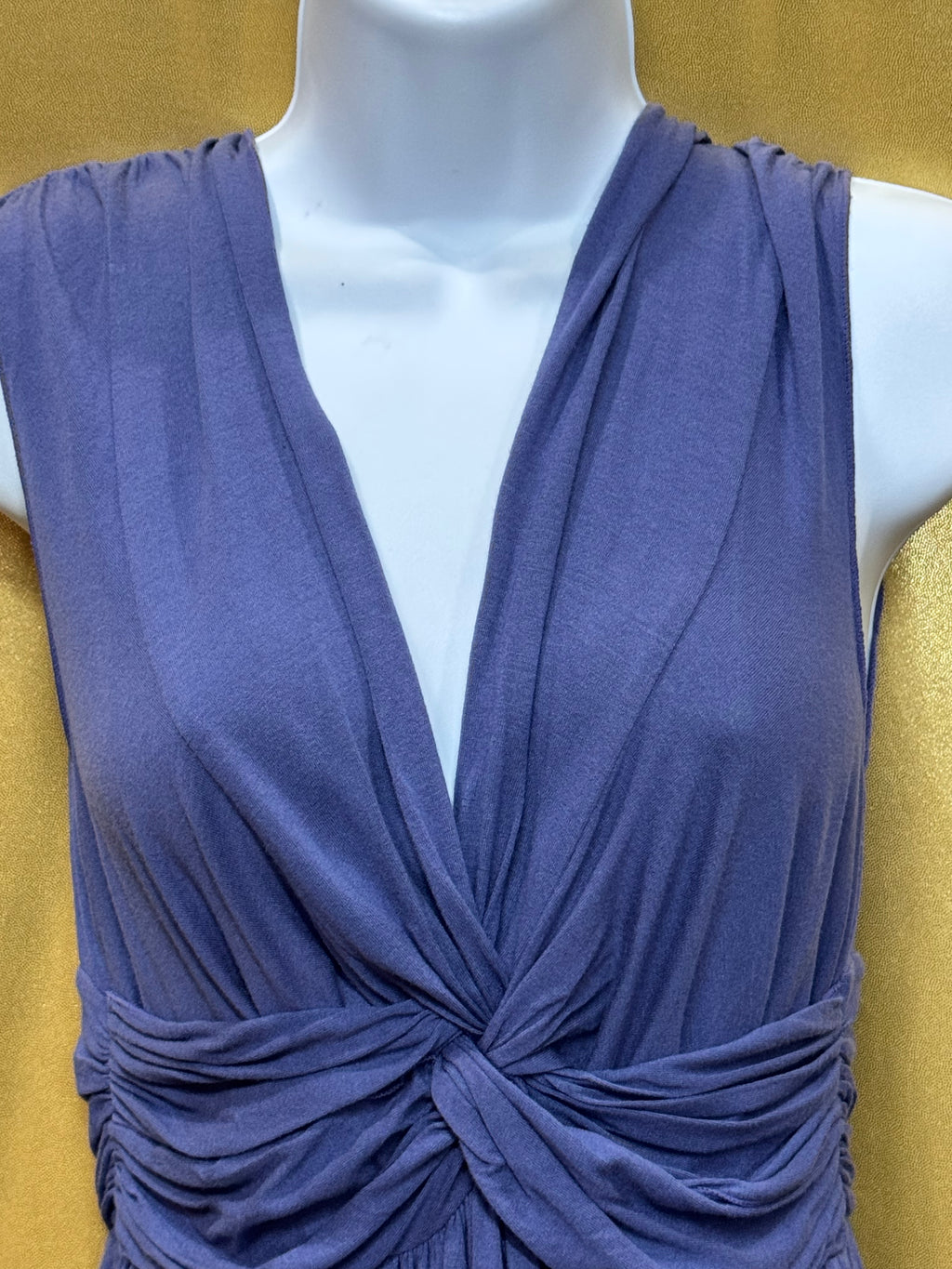 Max Studio Periwinkle Light Purple Twist Front V-Neck Sleeveless Top - Size M