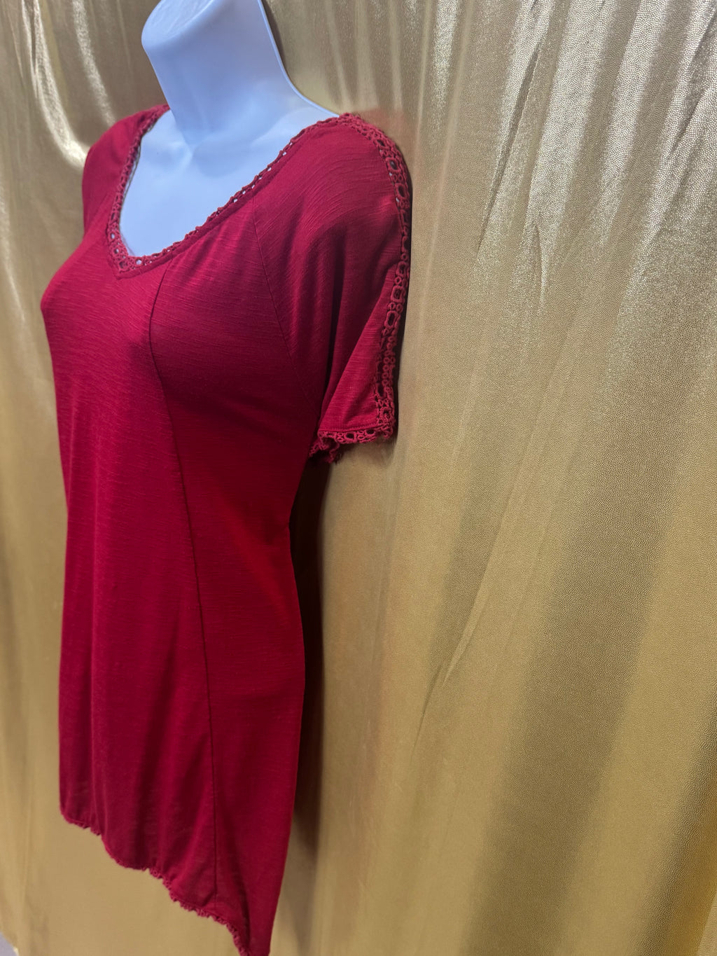 Cato Red Crochet Lace Trim Short Sleeve Tunic Top - Size L