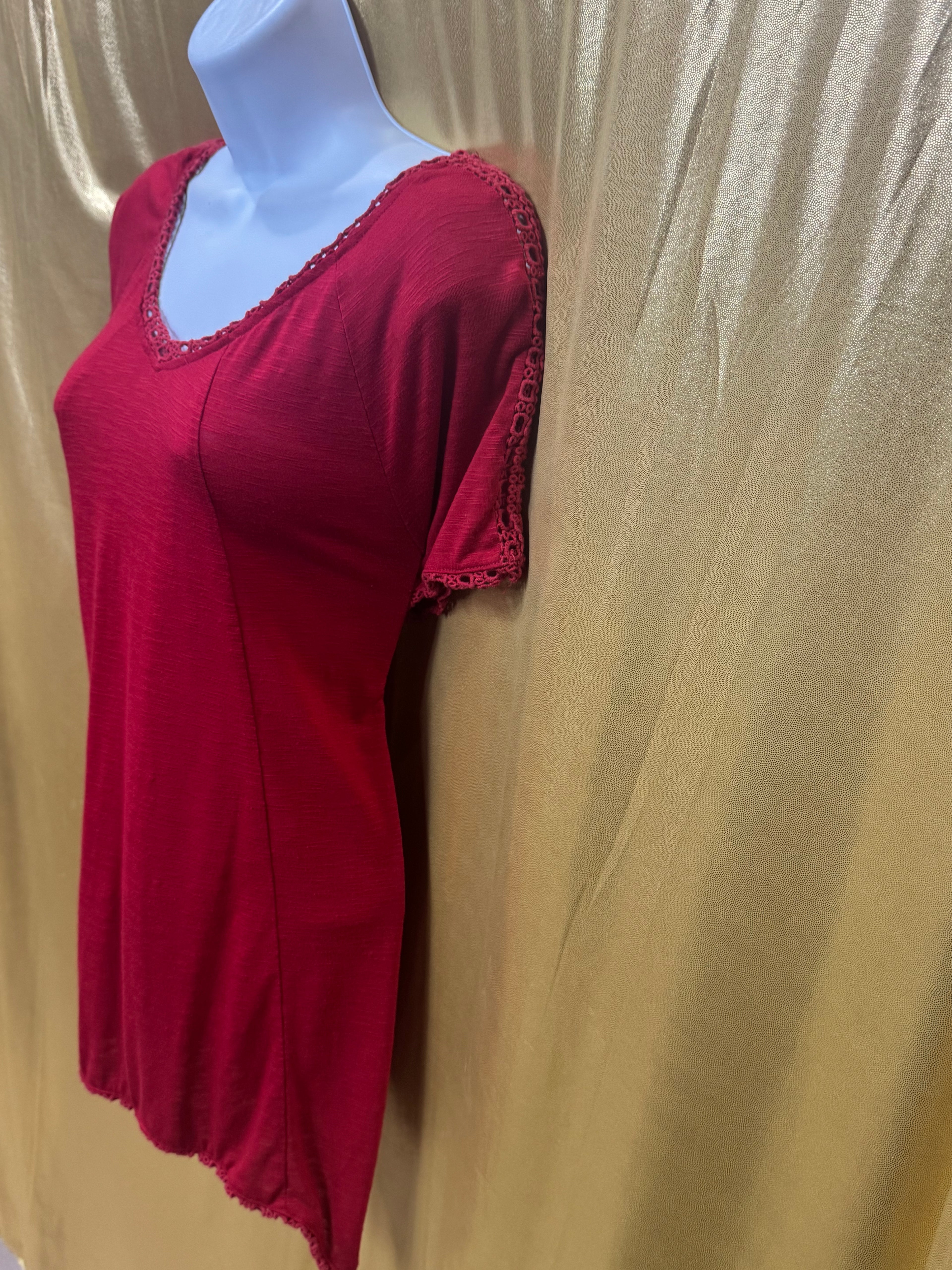 Cato Red Crochet Lace Trim Short Sleeve Tunic Top - Size L
