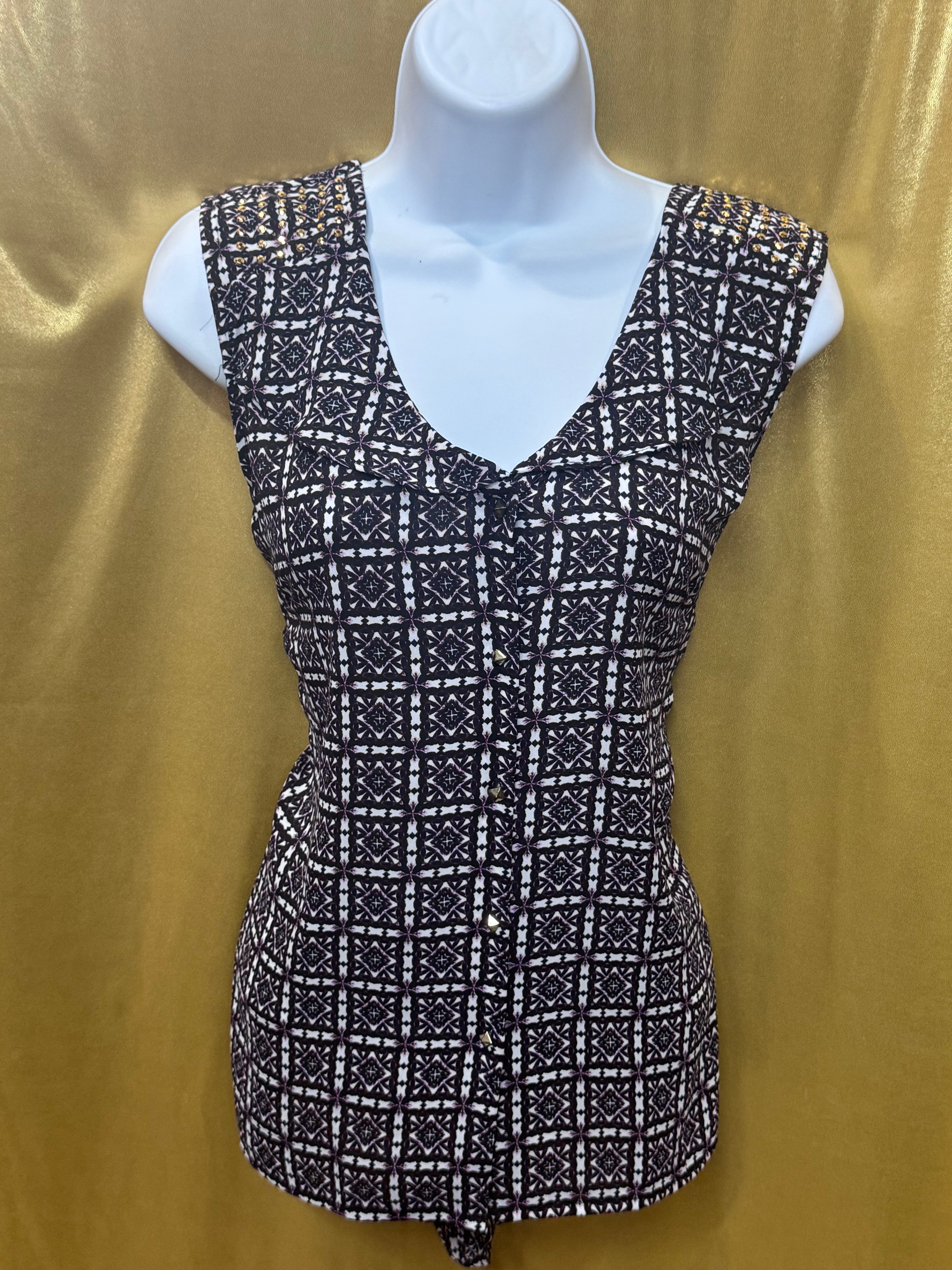 Elementz Sleeveless Geometric Print Blouse | Size L, Studded Shoulders