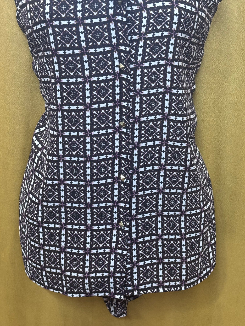 Elementz Sleeveless Geometric Print Blouse | Size L, Studded Shoulders