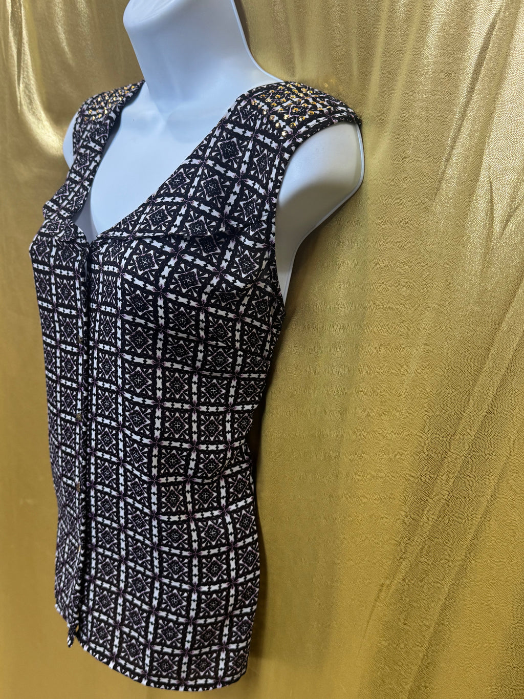 Elementz Sleeveless Geometric Print Blouse | Size L, Studded Shoulders