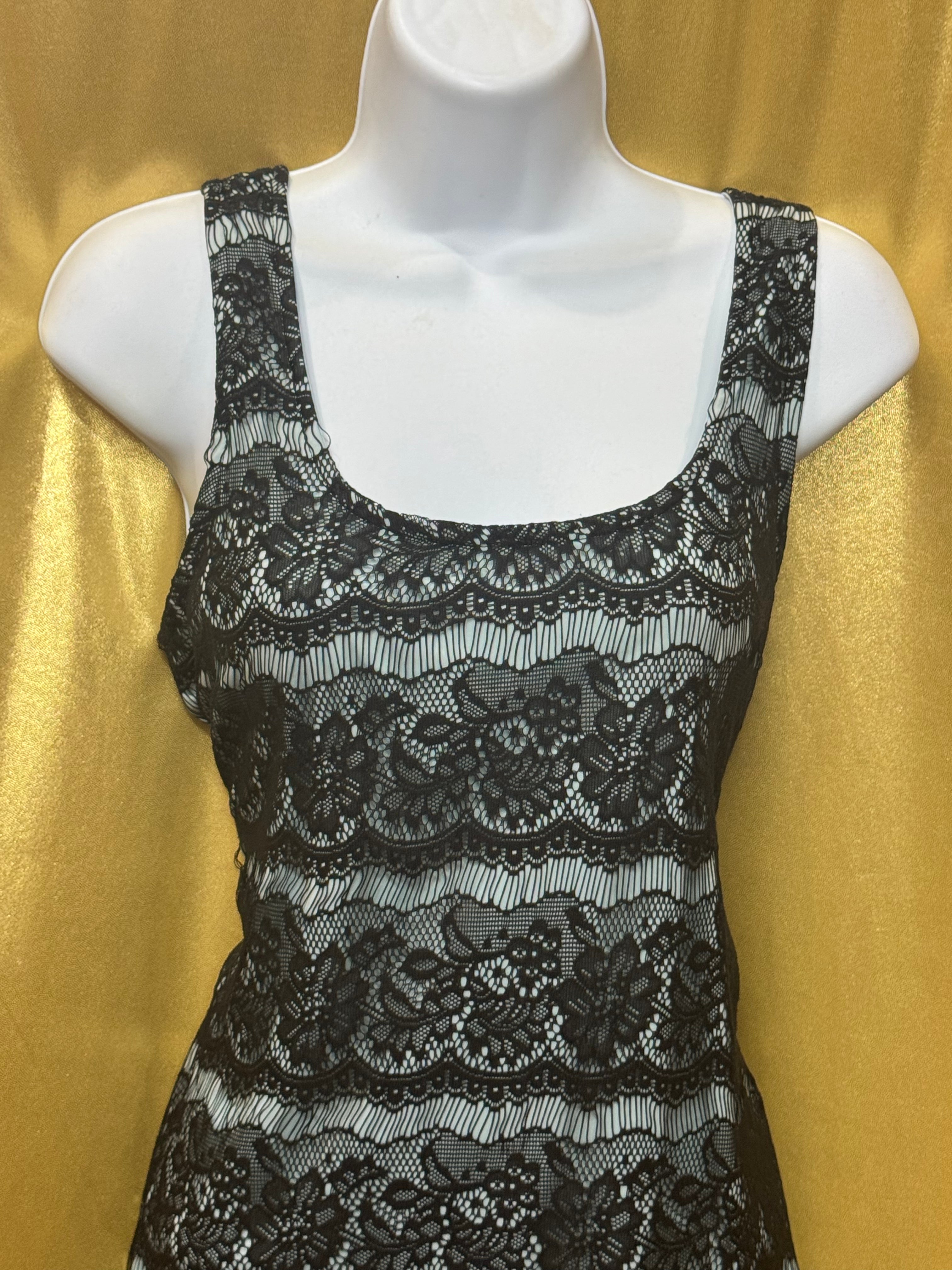 Studio Y Black Floral Lace Overlay Tank Top Teal Blue Liner Size Large