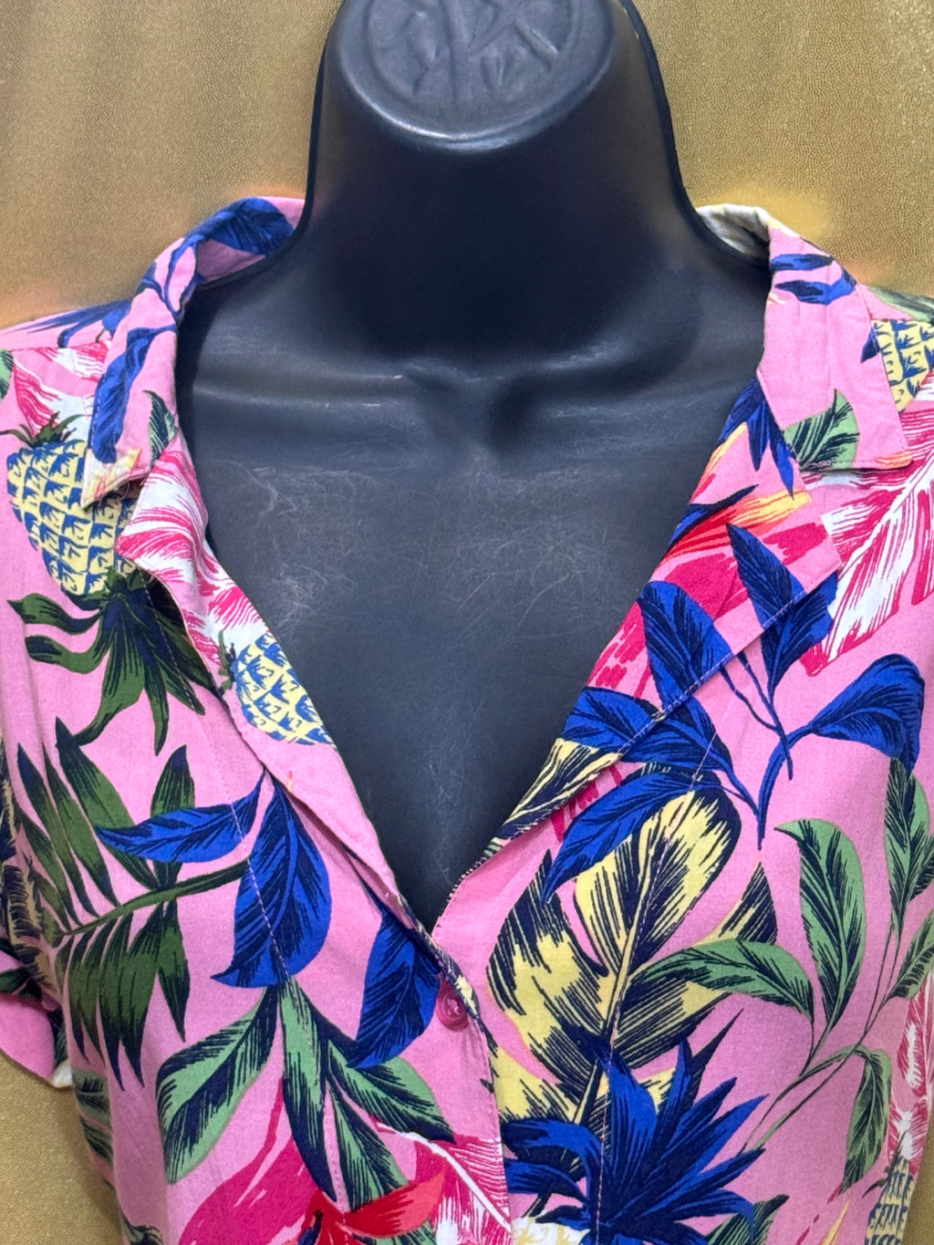Kiwi Fresh Pink Tropical Pineapple Rayon Button Down Shirt Size Large