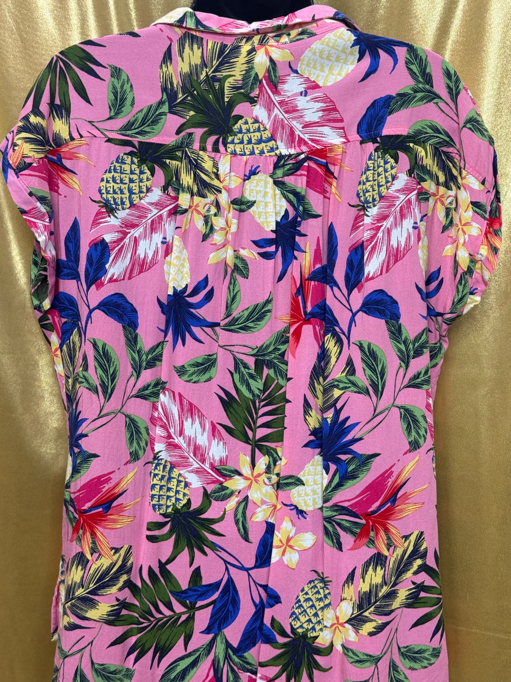 Kiwi Fresh Pink Tropical Pineapple Rayon Button Down Shirt Size Large