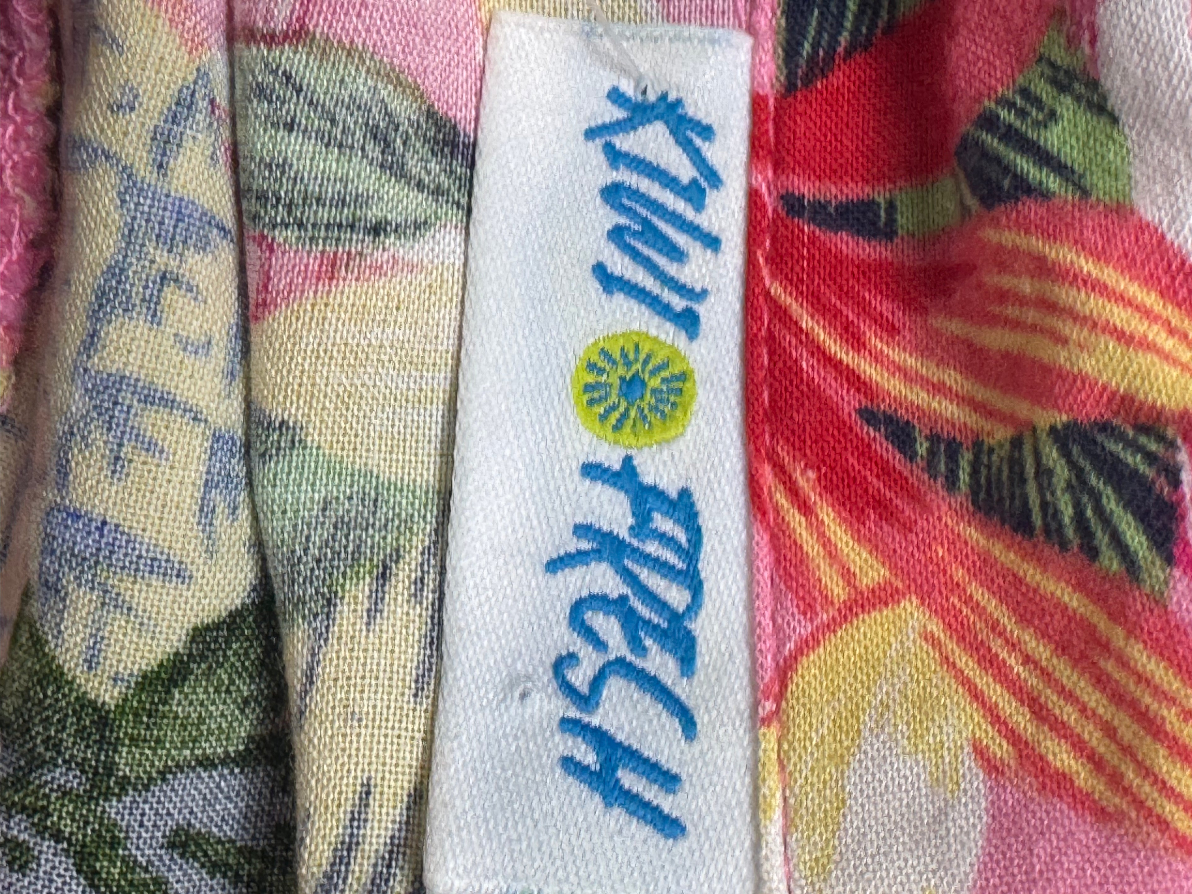 Kiwi Fresh Pink Tropical Pineapple Rayon Button Down Shirt Size Large