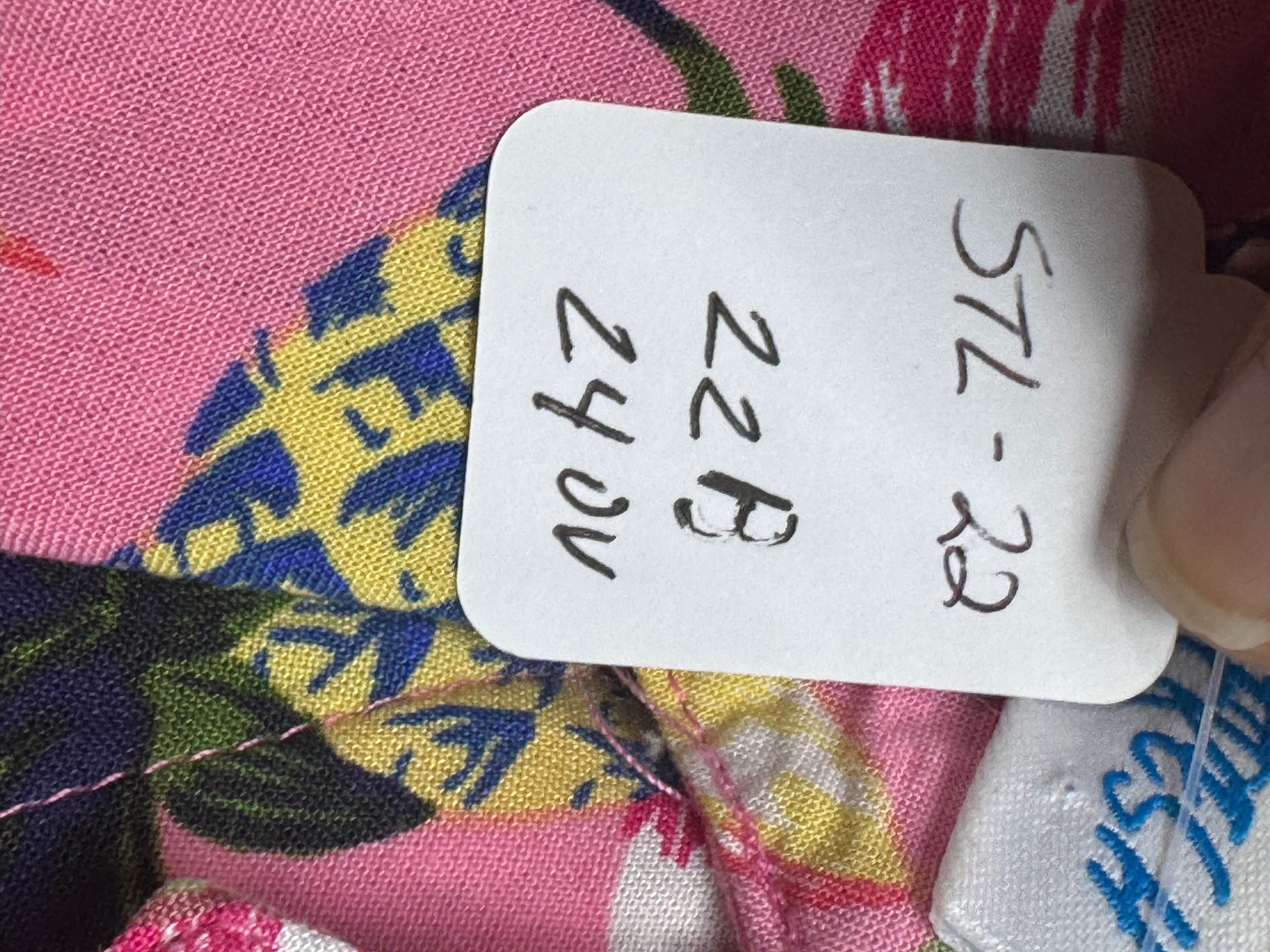 Kiwi Fresh Pink Tropical Pineapple Rayon Button Down Shirt Size Large