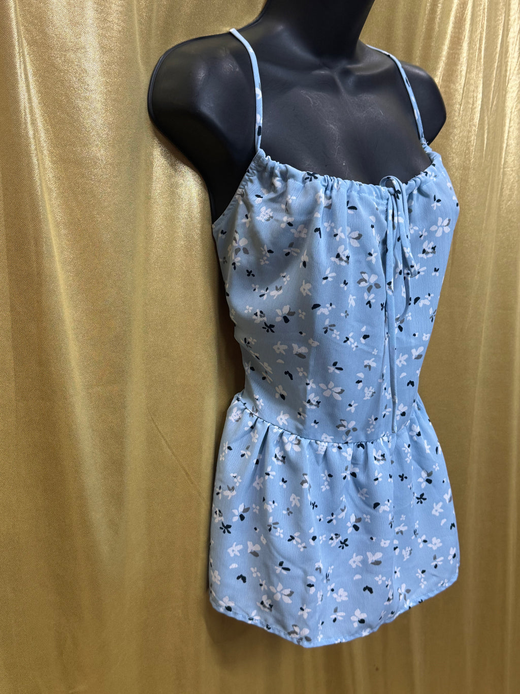 Gilli Light Blue Floral Peplum Cami Top | Size Large