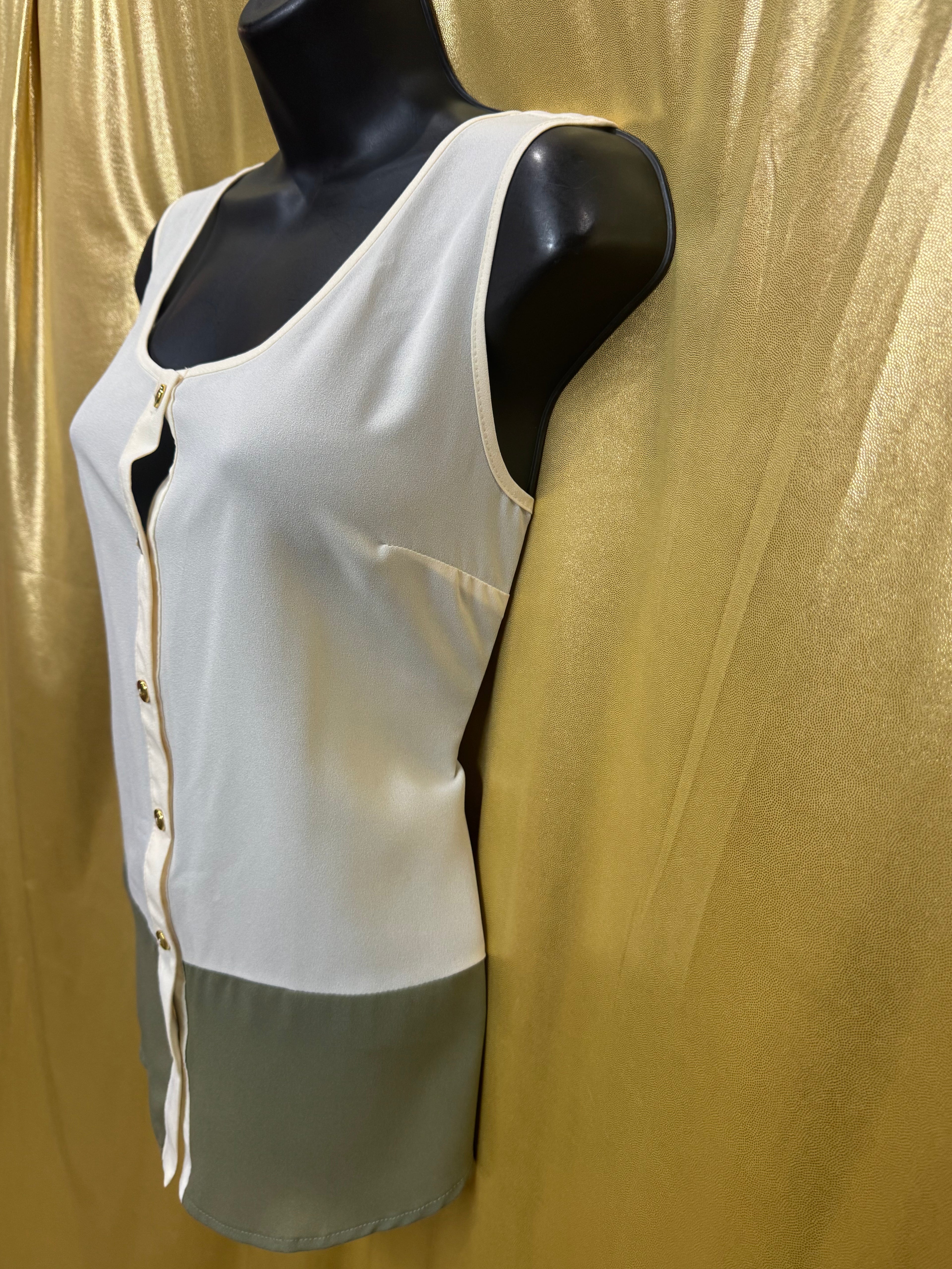 PEARL Cream & Olive Green Colorblock Sleeveless Top - Size Large
