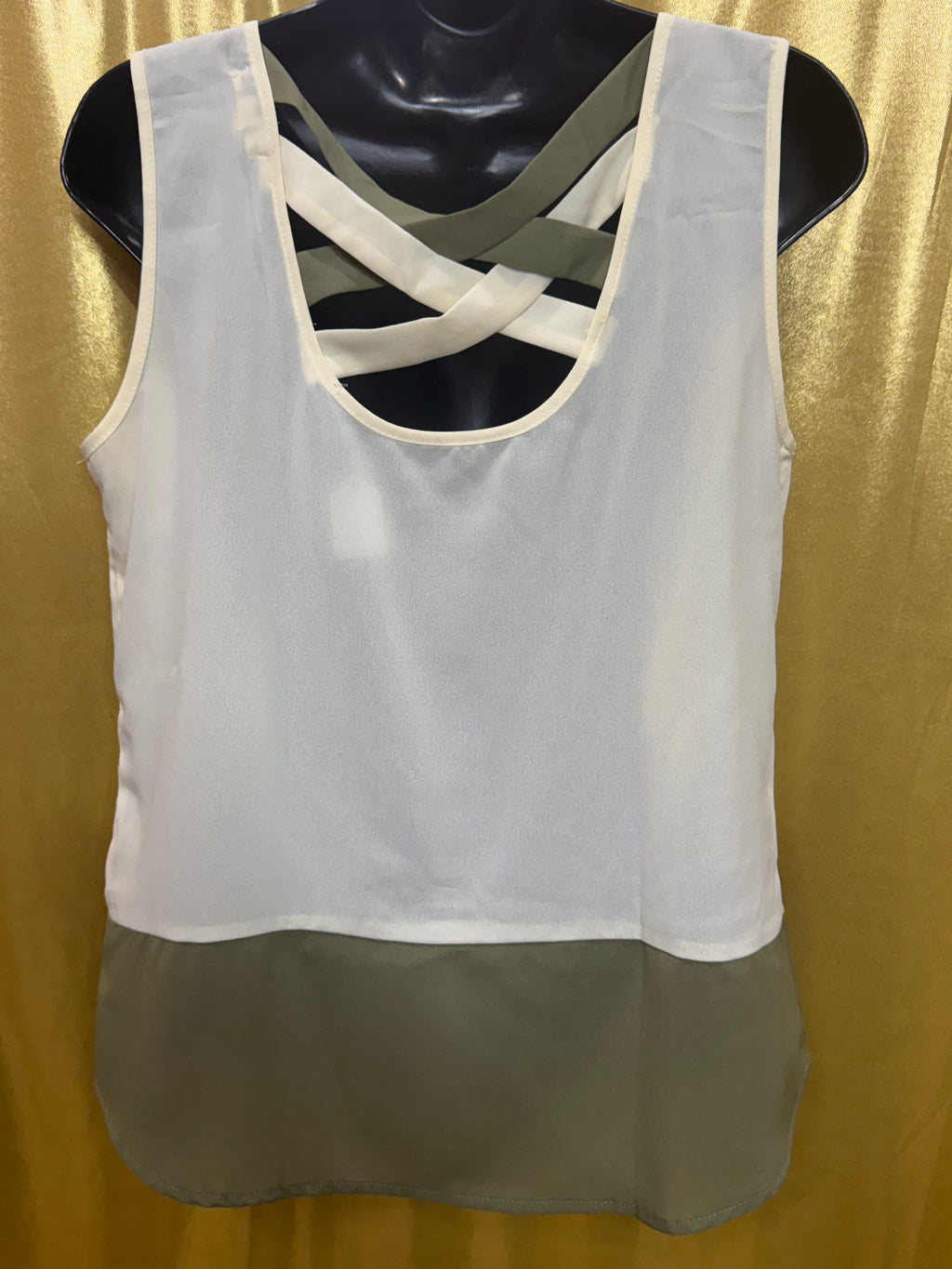 PEARL Cream & Olive Green Colorblock Sleeveless Top - Size Large