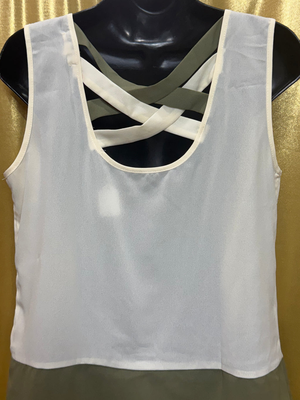 PEARL Cream & Olive Green Colorblock Sleeveless Top - Size Large