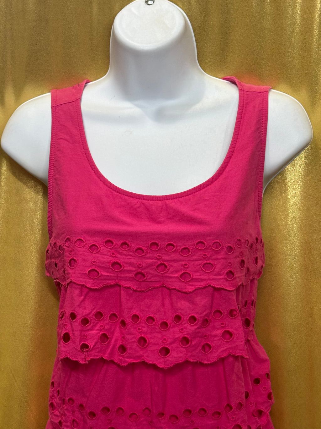 ELLE Dark Pink Eyelet Ruffled Tiered Tank Top Blouse – Women's Size Large