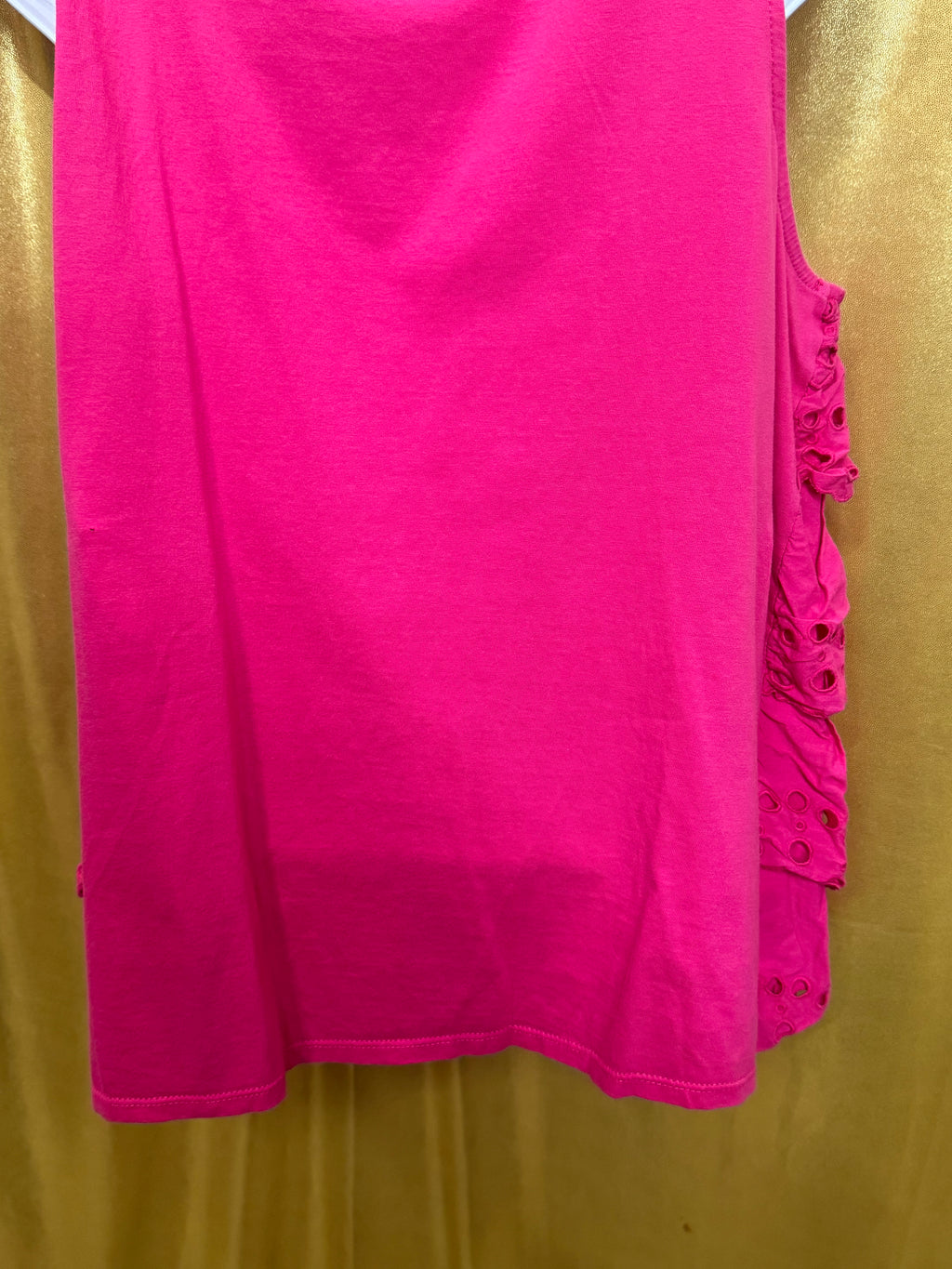 ELLE Dark Pink Eyelet Ruffled Tiered Tank Top Blouse – Women's Size Large