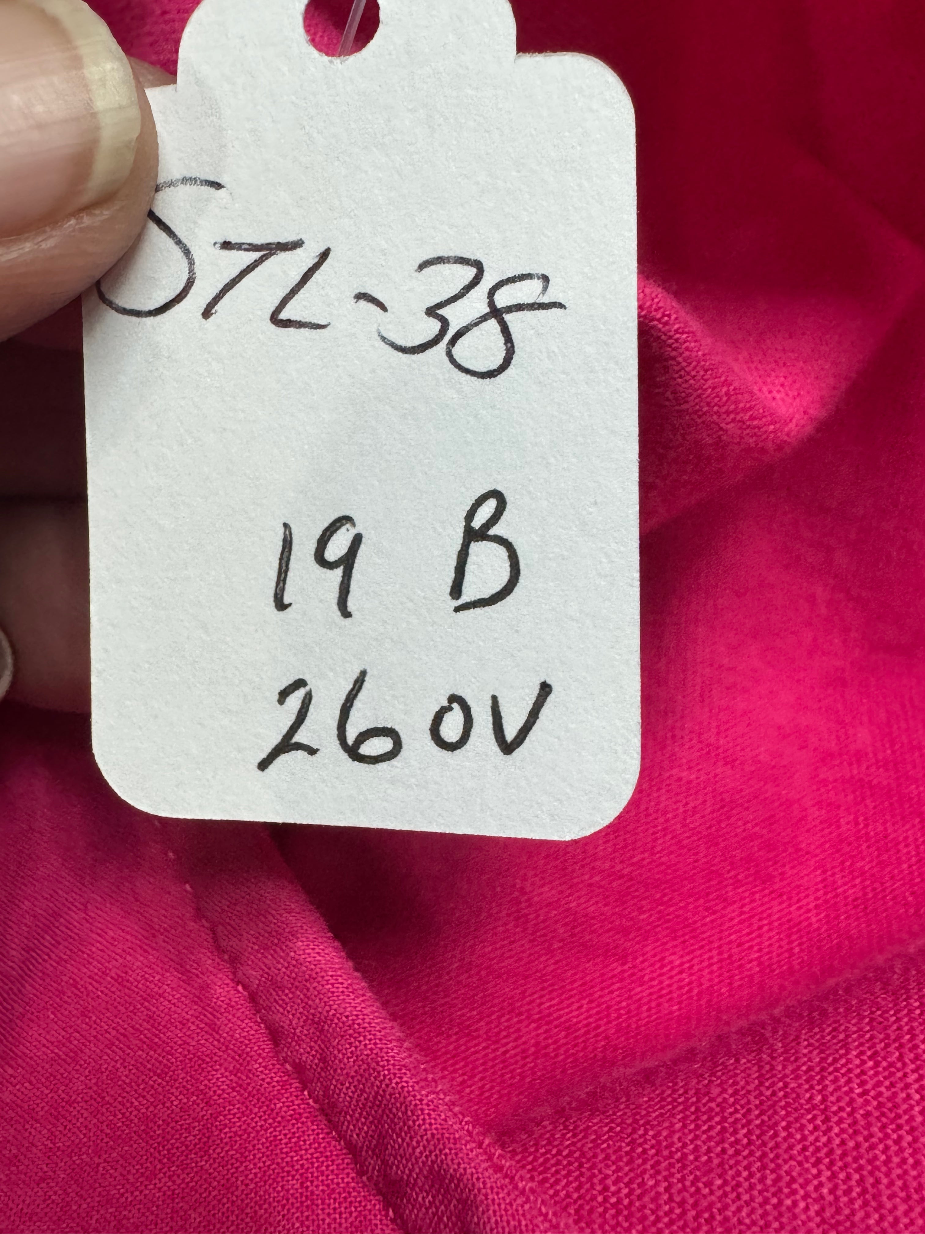 ELLE Dark Pink Eyelet Ruffled Tiered Tank Top Blouse – Women's Size Large