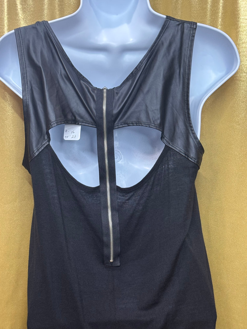 Siren Lily Faux Leather Cutout Tunic Tank Top | Exposed Zipper Back, Size Large