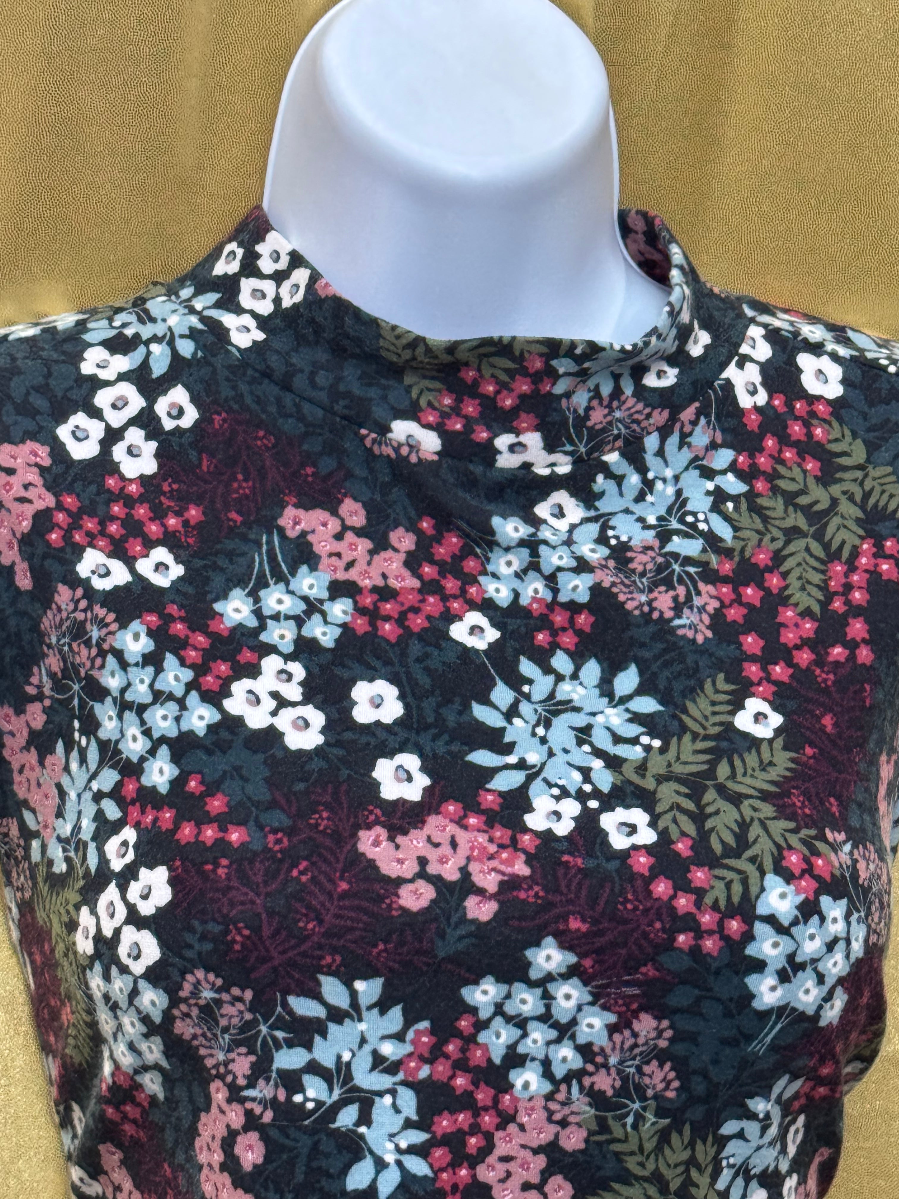 LOFT Mock Neck Floral Sleeveless Top Cover - Size Large Zipper Back Stretch Knit