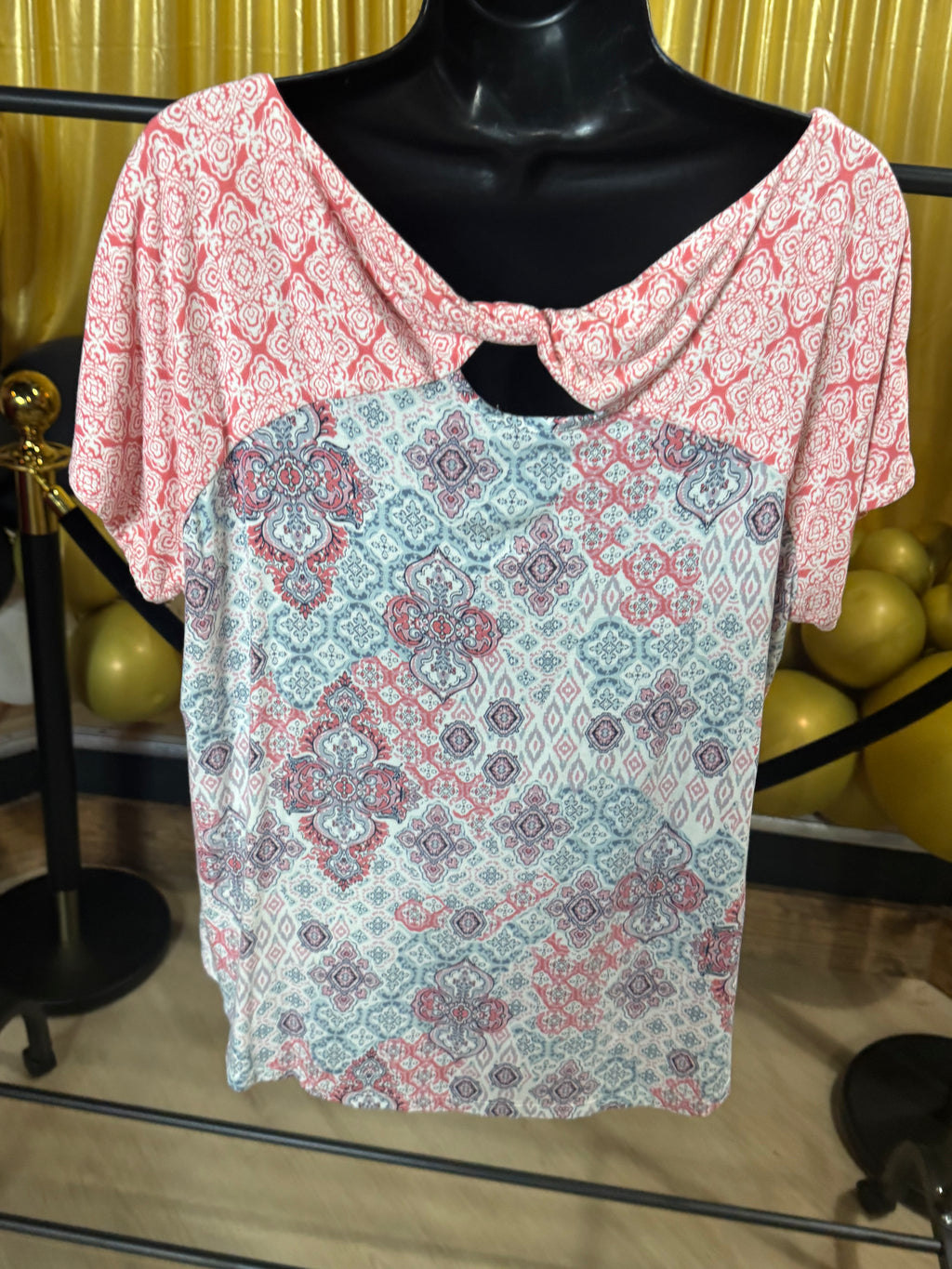 Westport Pink & Blue Short Sleeve Blouse Size XL