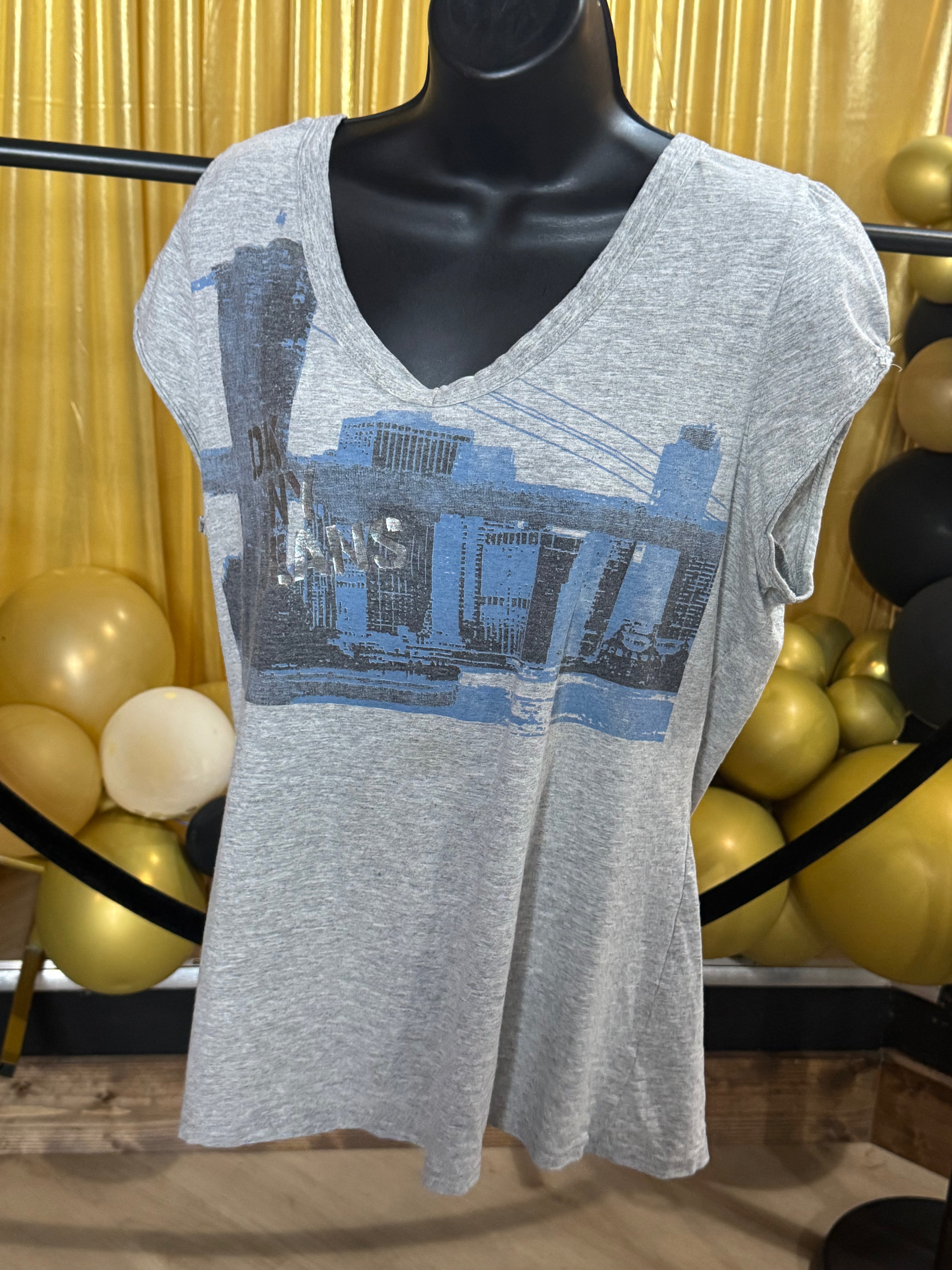 DKNY Gray & Blue Short Sleeve Tee Shirt Sz XL