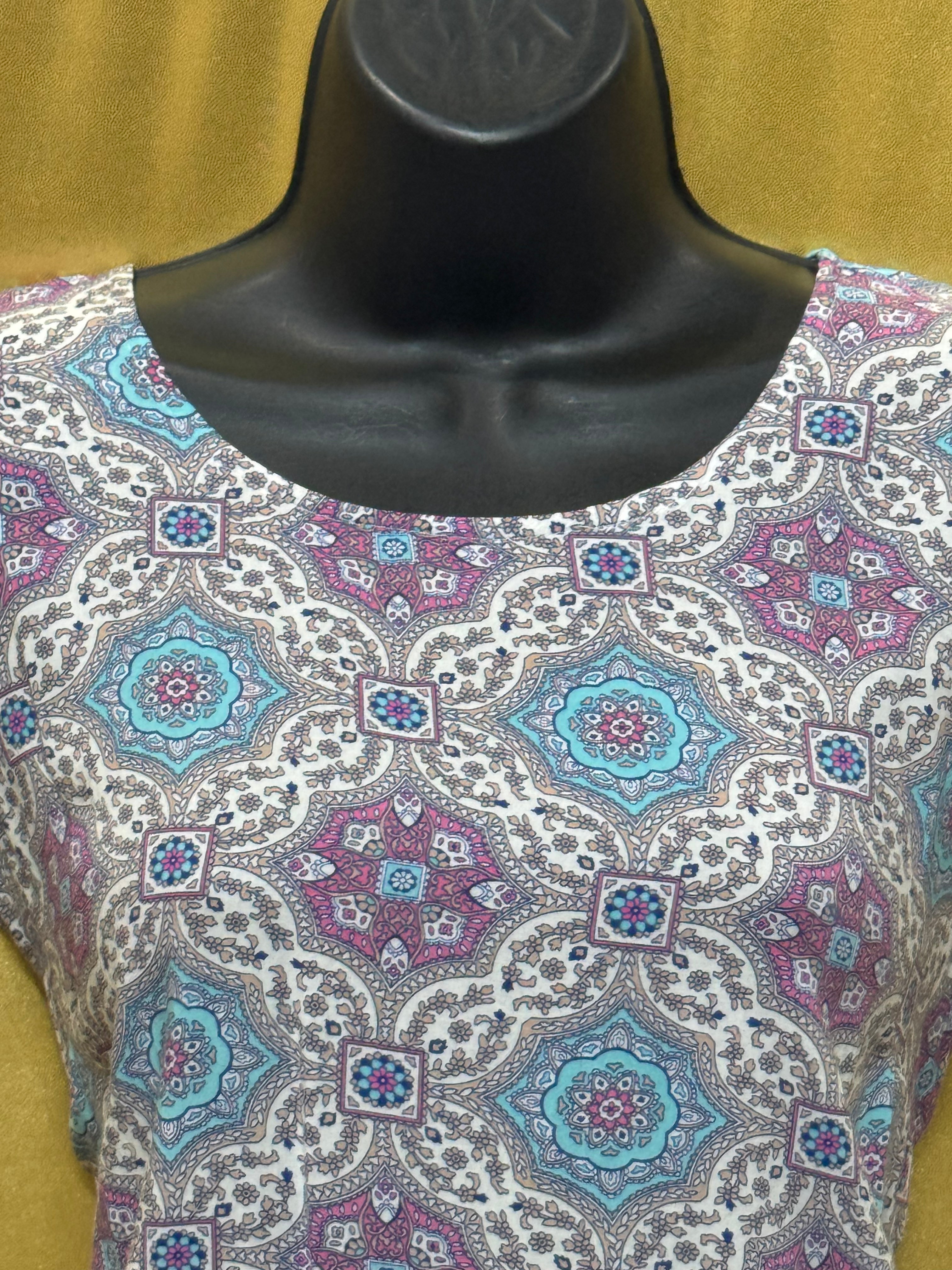 Artisan NY Medallion Print Rayon Blouse - Size L ✨