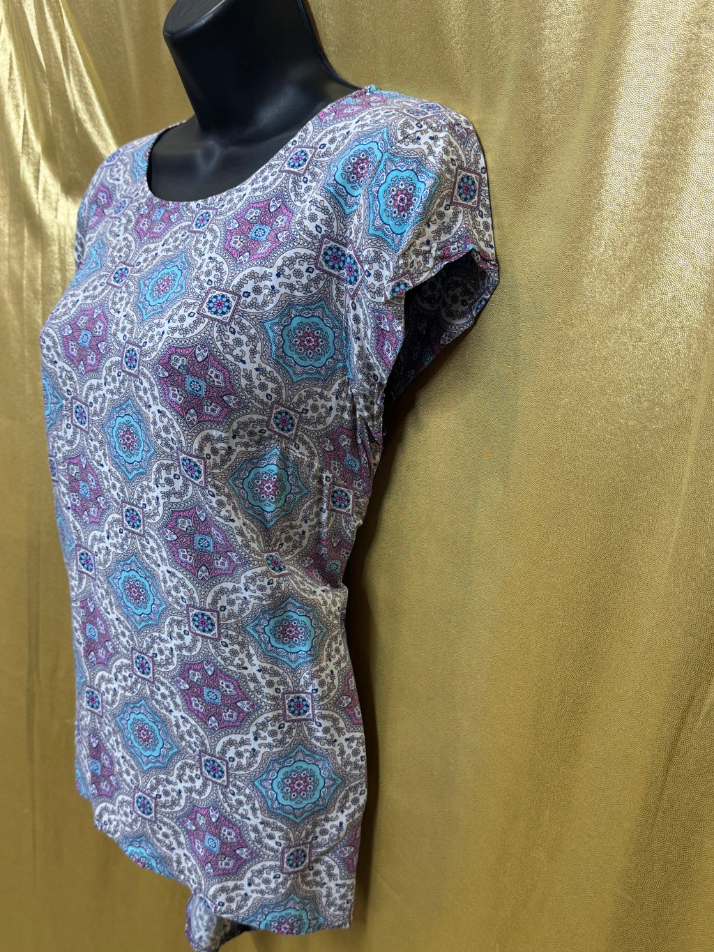 Artisan NY Medallion Print Rayon Blouse - Size L ✨
