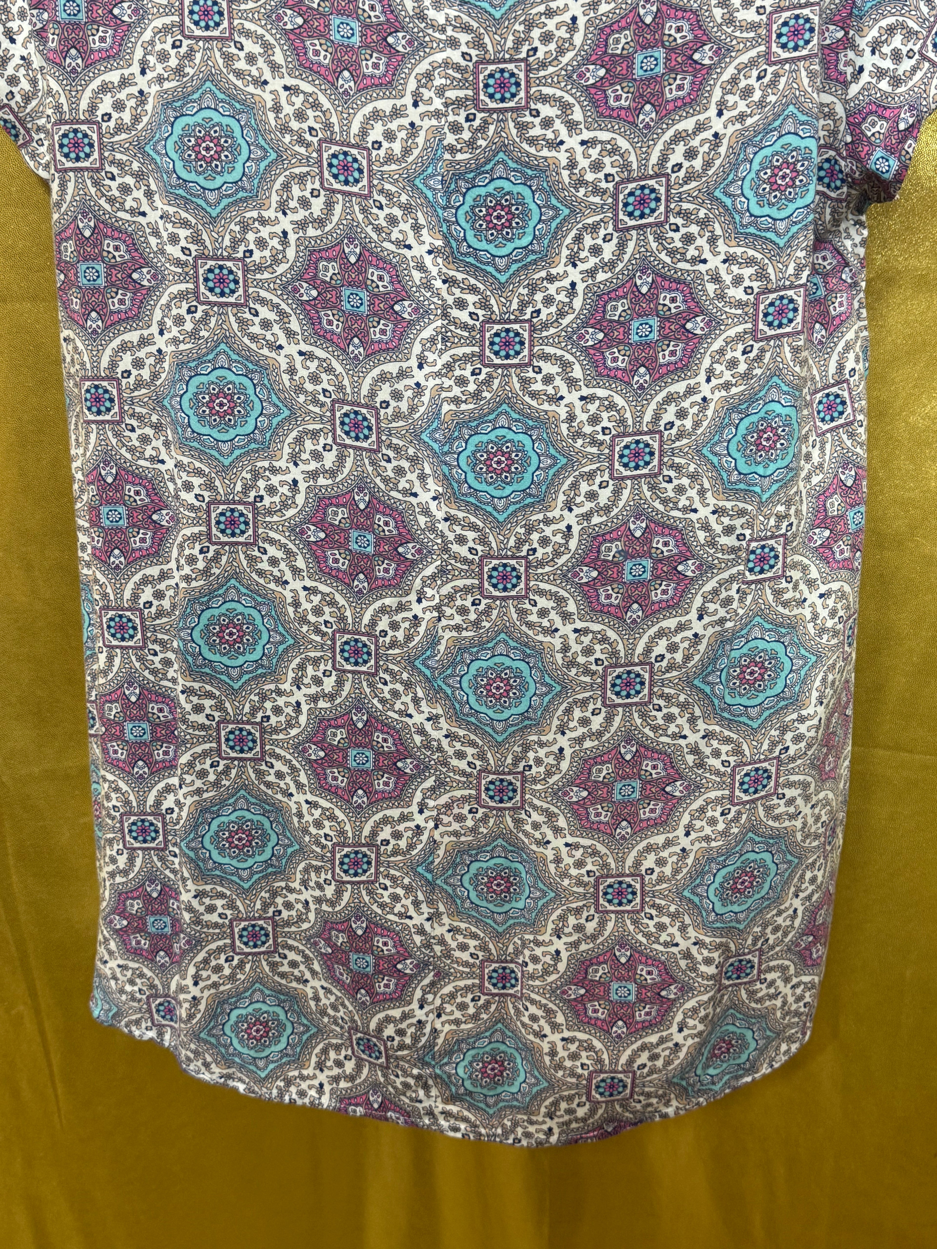Artisan NY Medallion Print Rayon Blouse - Size L ✨