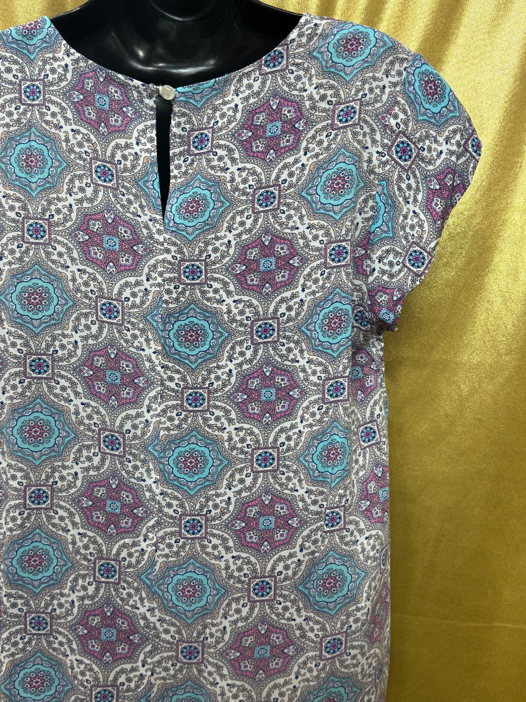 Artisan NY Medallion Print Rayon Blouse - Size L ✨