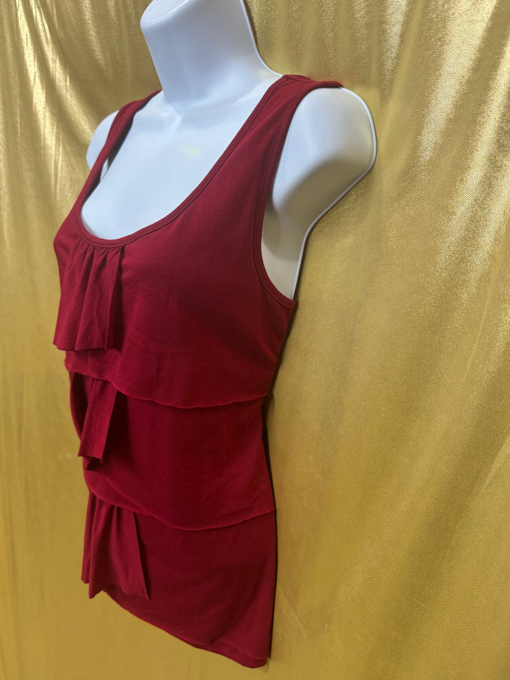 Talbots Red Tiered Ruffle Tank Top Size L Polyester Rayon Blend 🌟