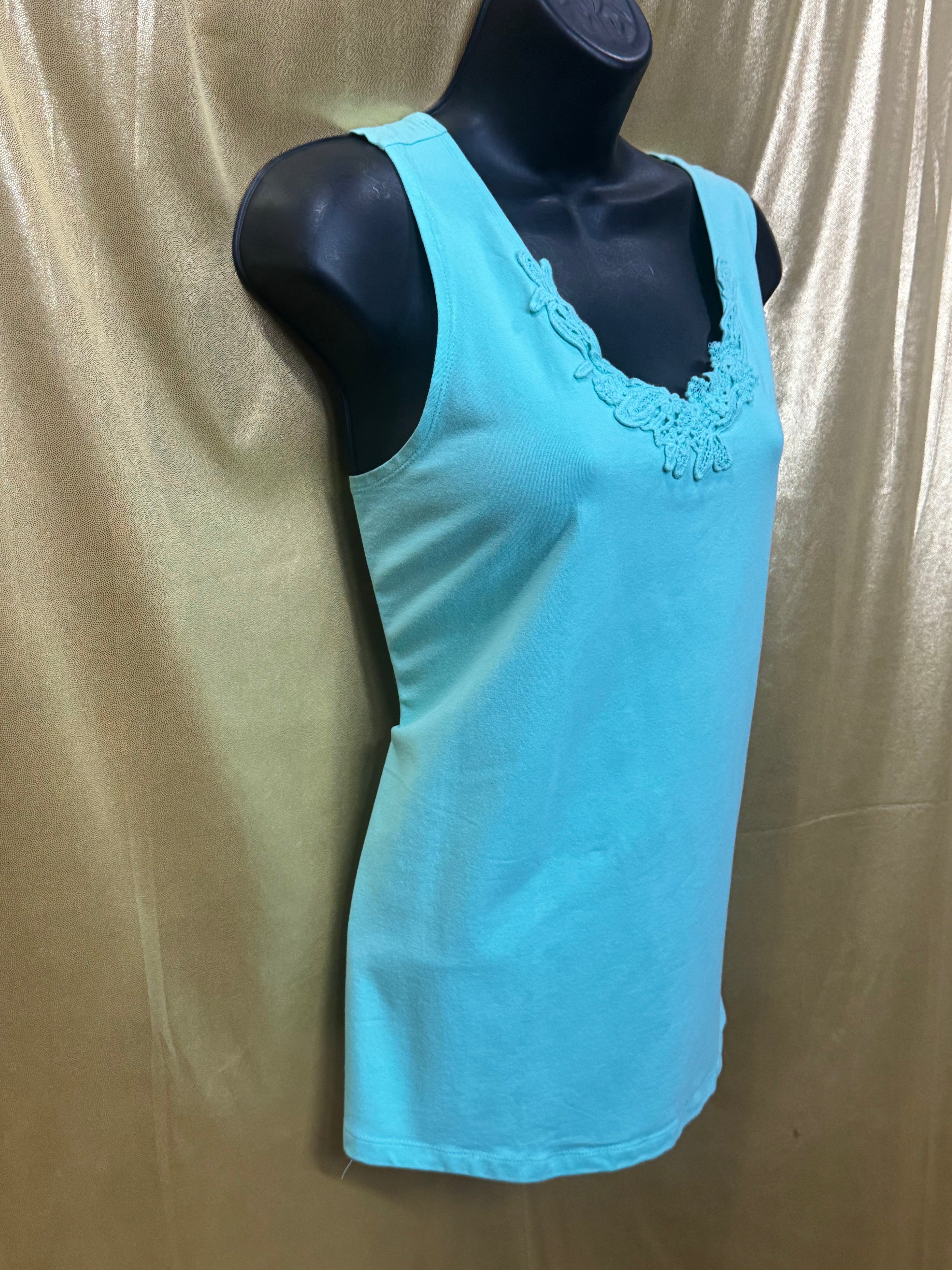 Susan Graver Mint Green Lace Neck Tank Top Size Large Cotton Spandex