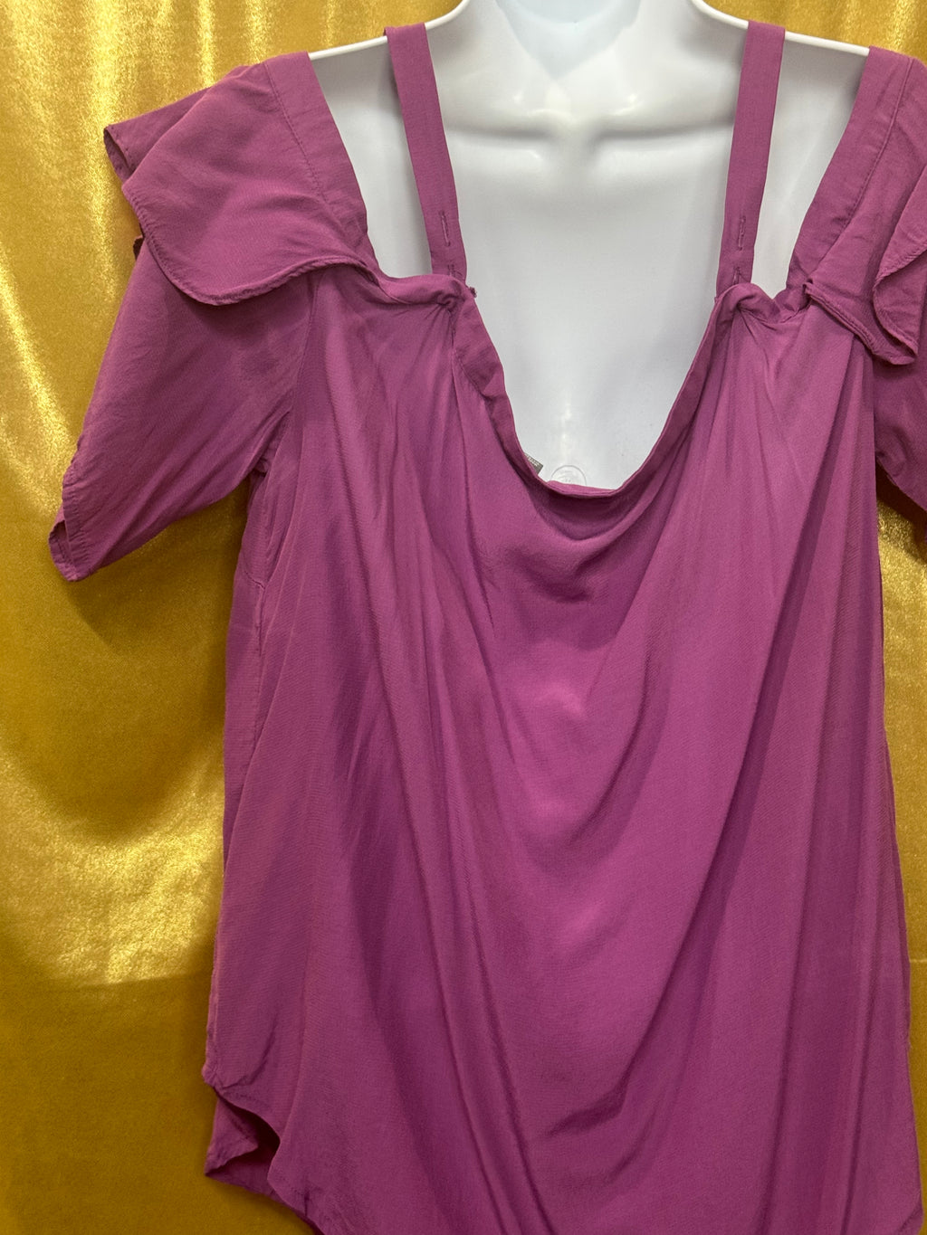 SOHO Jeans New York & Company Purple Cold Shoulder Ruffle Blouse Top L