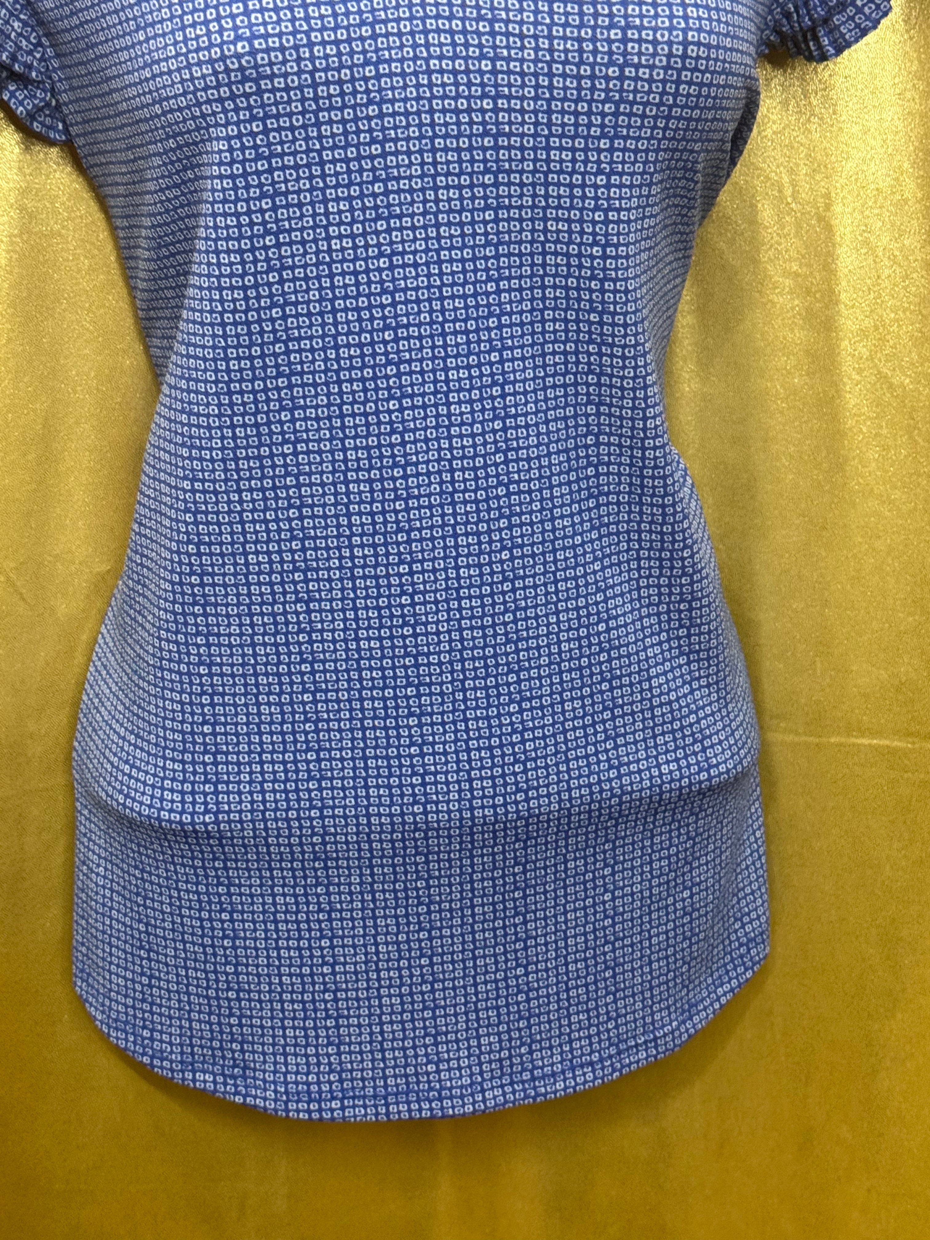 Adrianna Papell Blue Geo Print Flutter Sleeve V-Neck Top - Size L